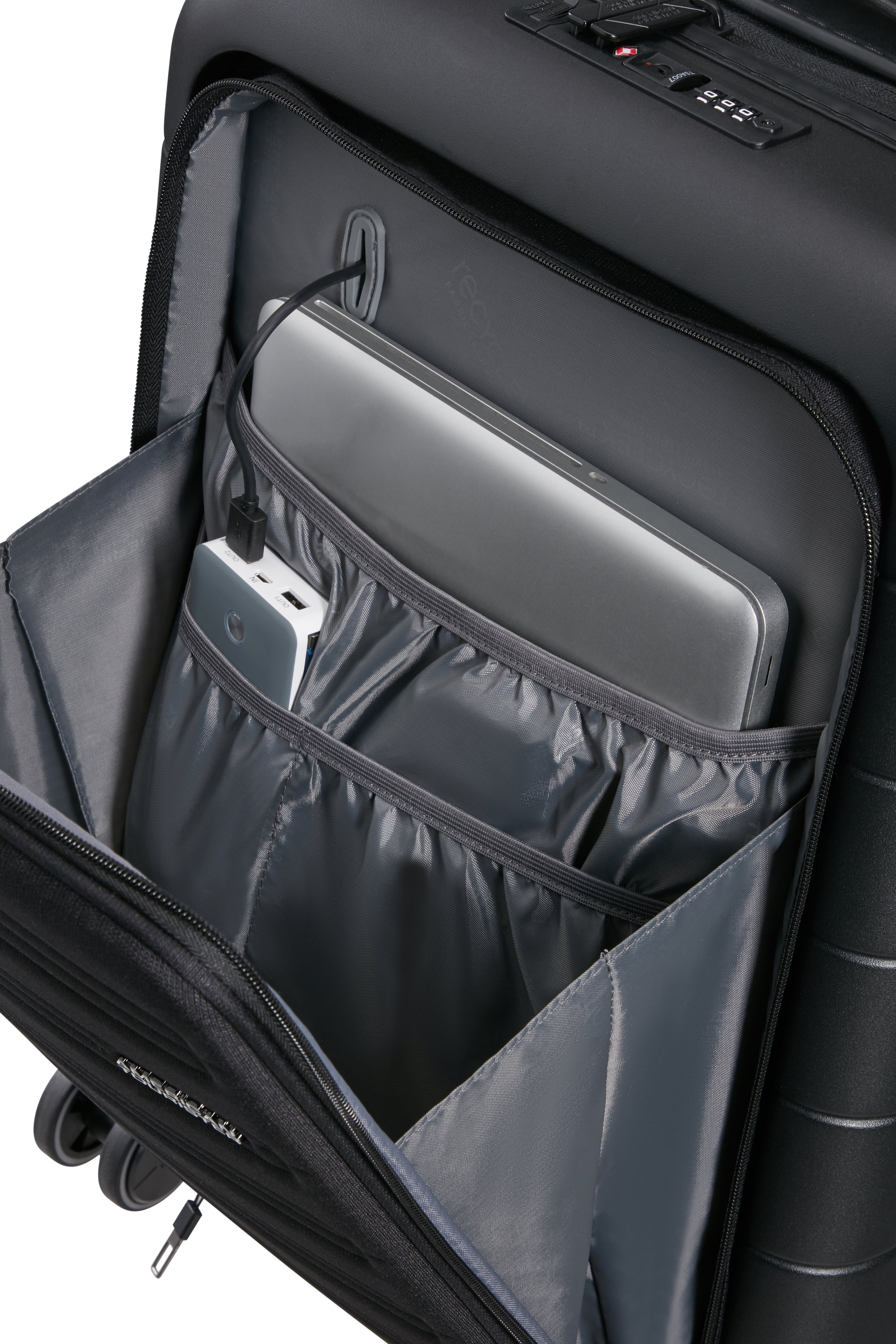 American Tourister Spinner Novastream Cabin EXP 55cm - Front Pocket