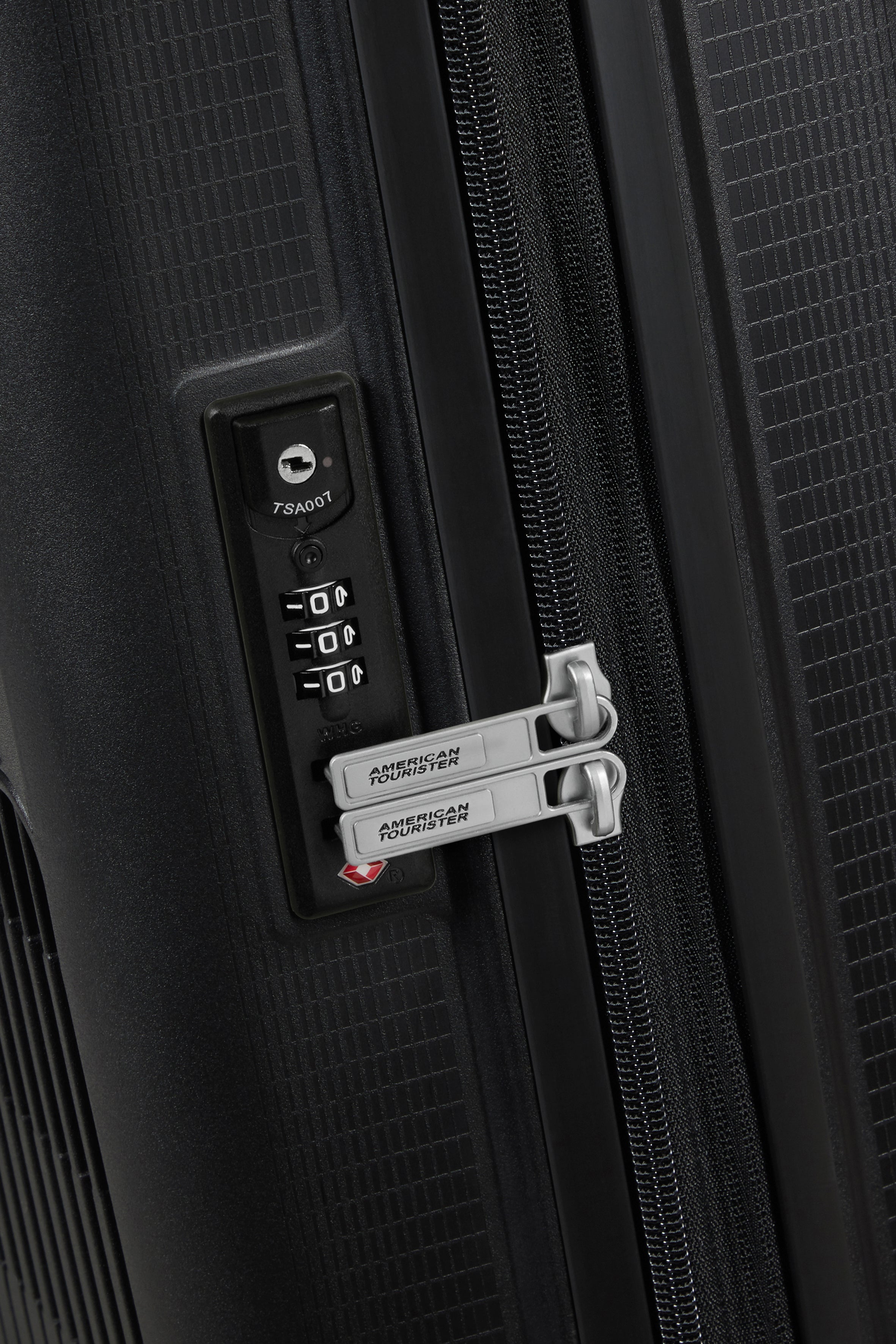 American Tourister Aerostep Cabin 55cm Expandable Spinner