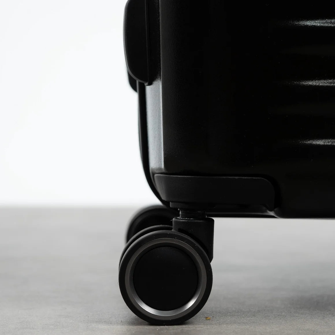 Rock Legacy Small Suitcase