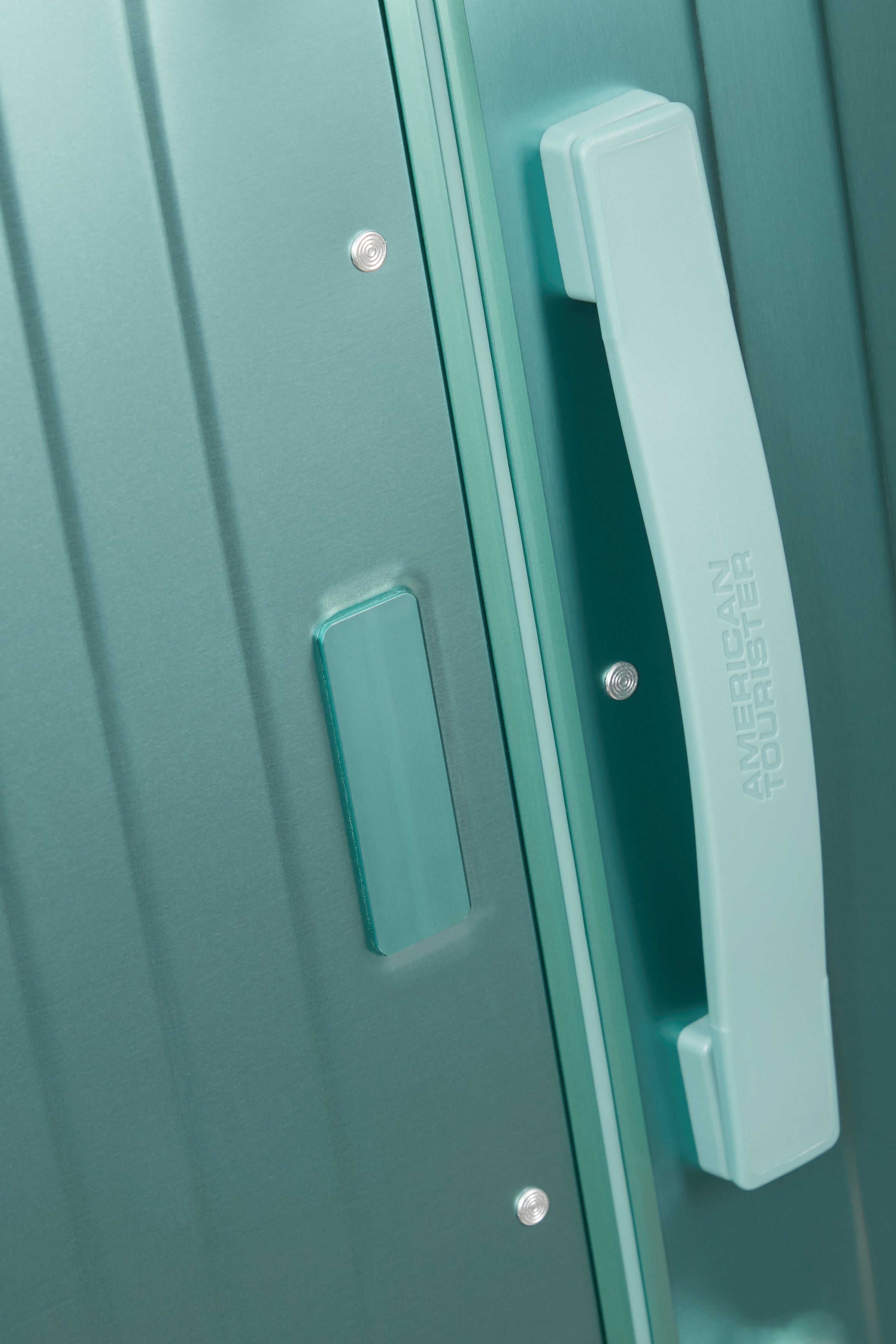 American Tourister Soundbox Alu 55cm