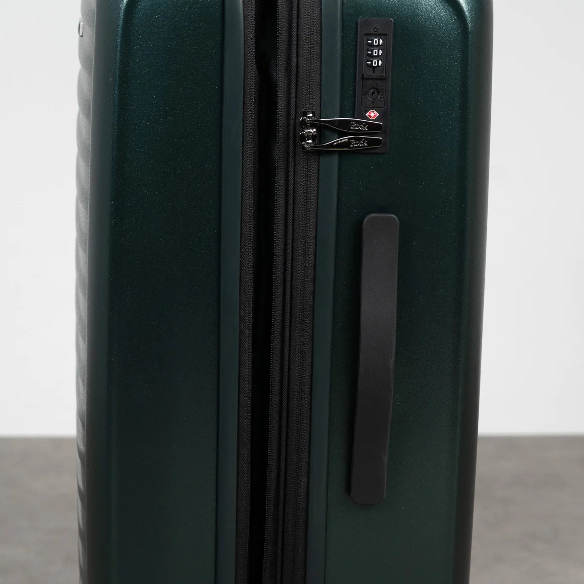 Rock Legacy Large Suitcase