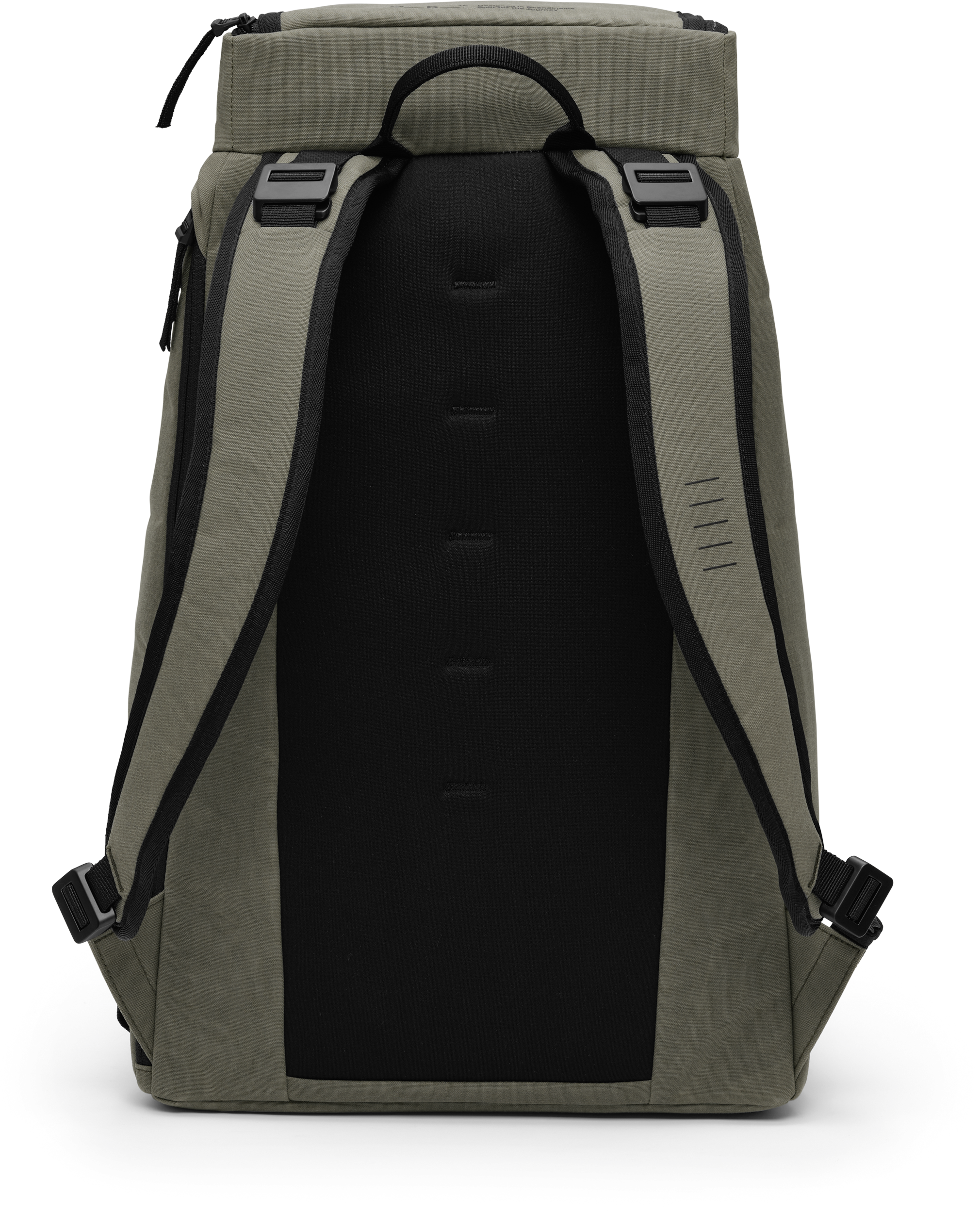 D_b_ Hugger Backpack 30L