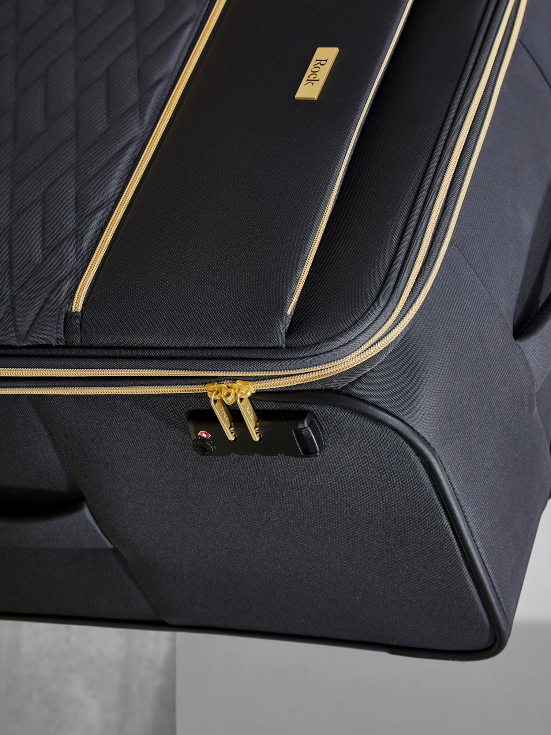 Rock Sloane Medium Suitcase
