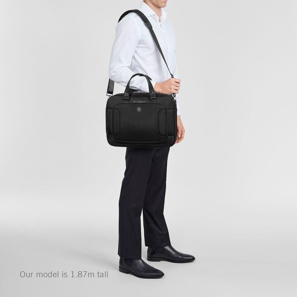 Victorinox Werks Traveler 7.0 Deluxe Briefcase