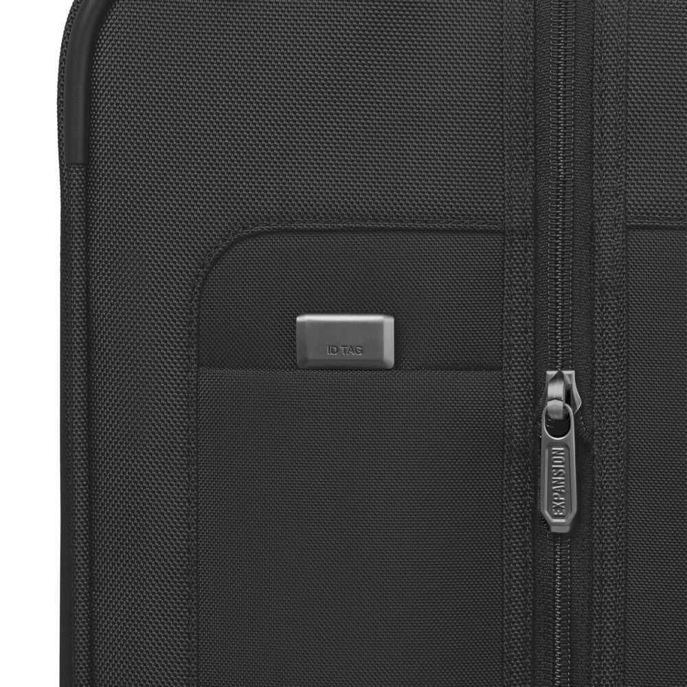 Victorinox Werks Traveler 7.0 Global Carry-On Cabin