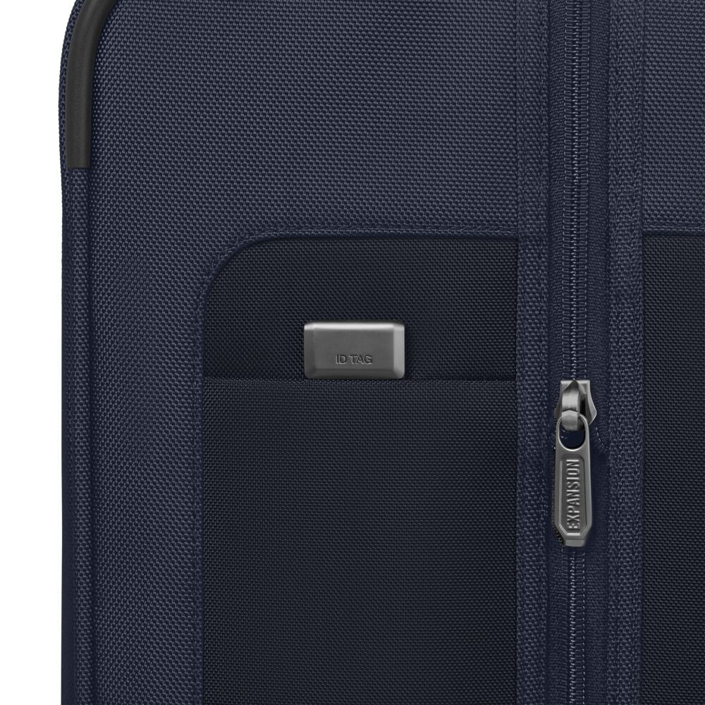 Victorinox Werks Traveler 7.0 Global Carry-On Cabin