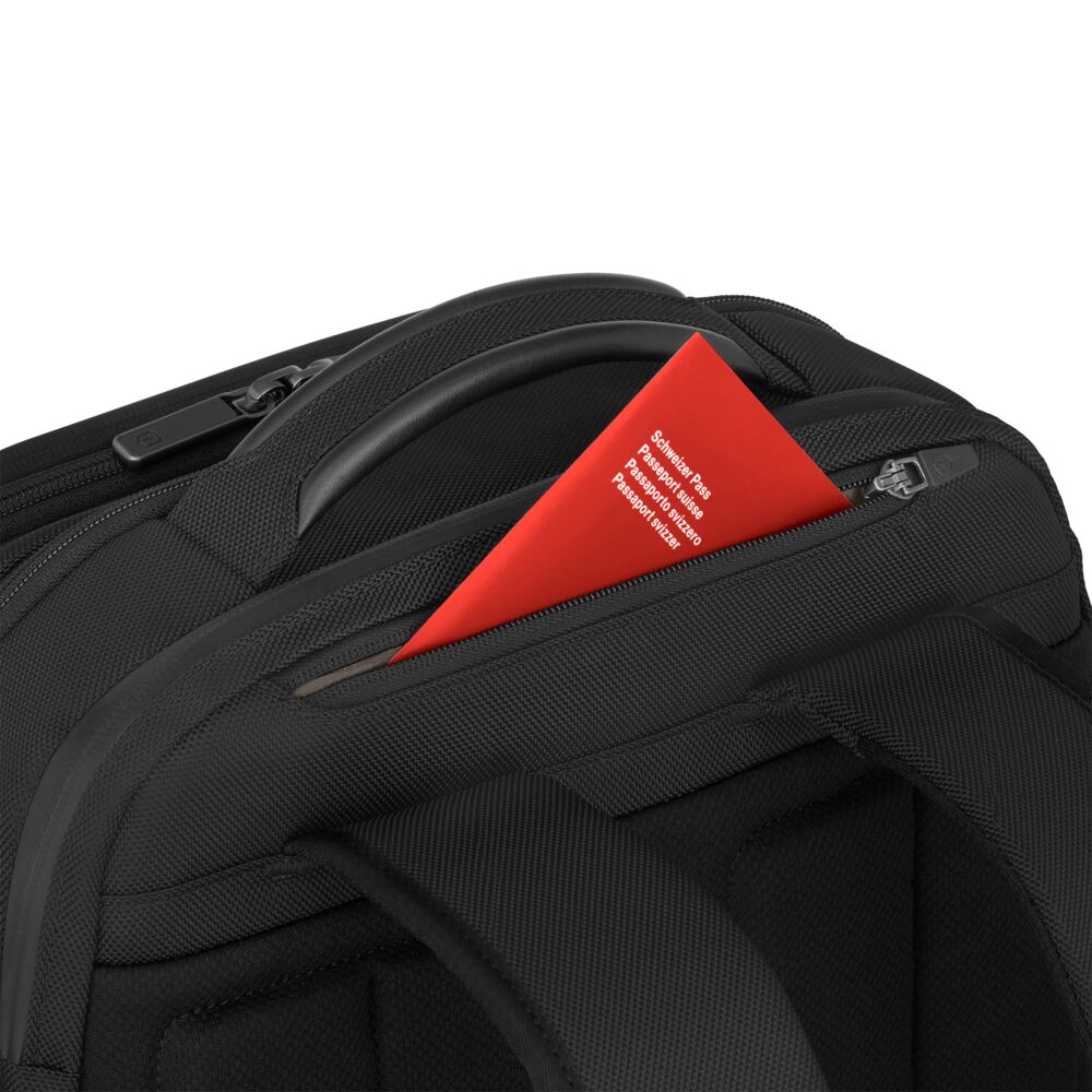 Victorinox Werks Traveler 7.0 Wheeled Briefcase