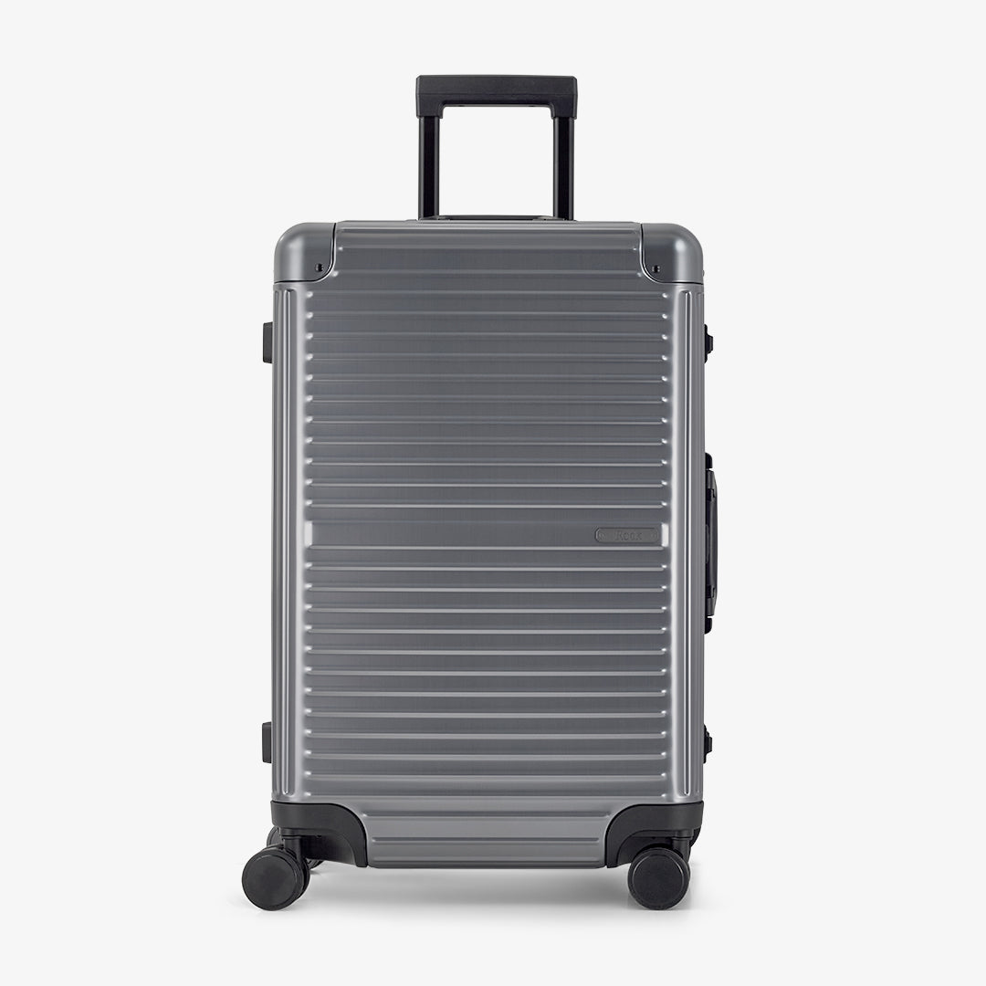 Rock Axel Medium Suitcase