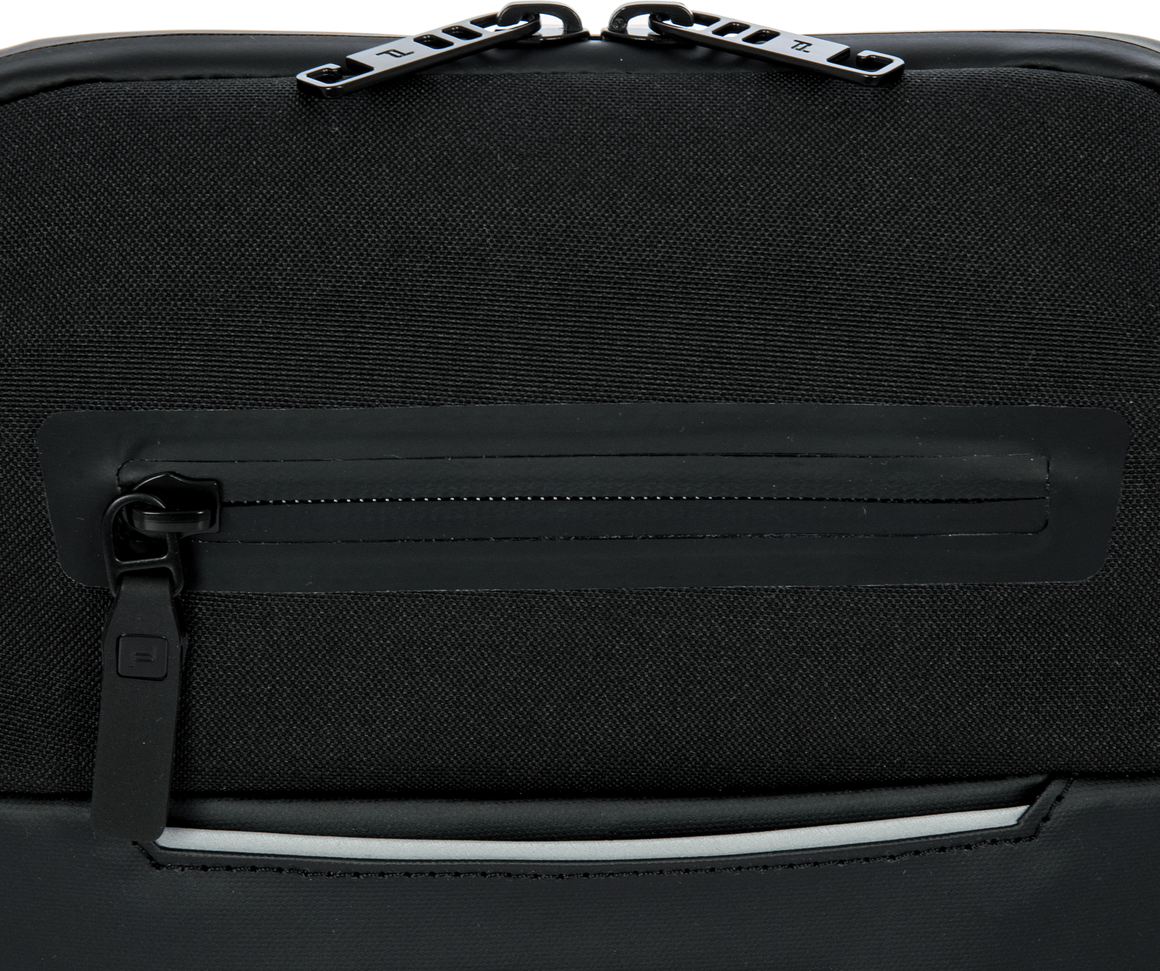 Porsche Design Urban Eco Shoulder Bag S
