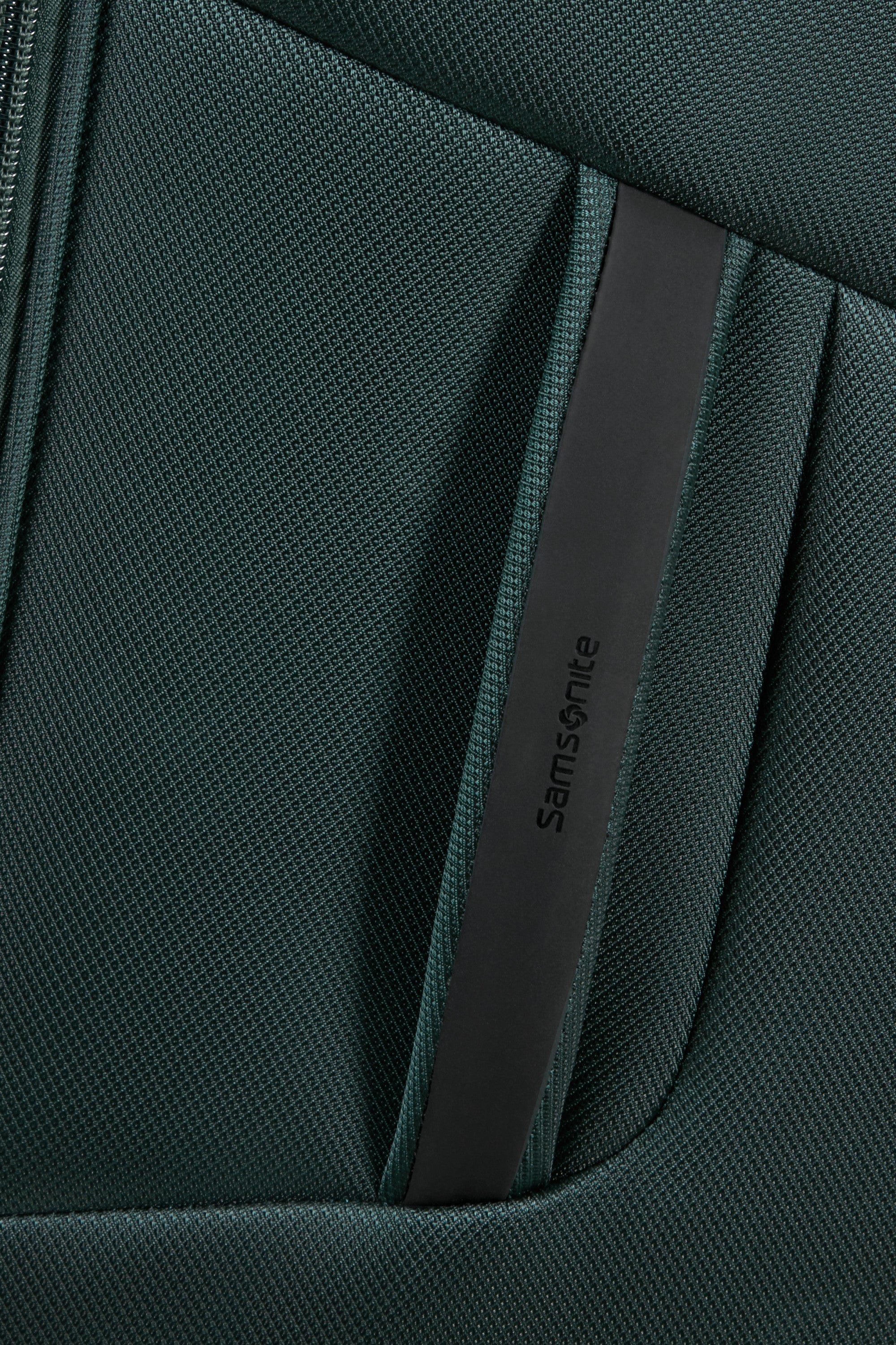 Samsonite Respark 67cm Expandable Spinner