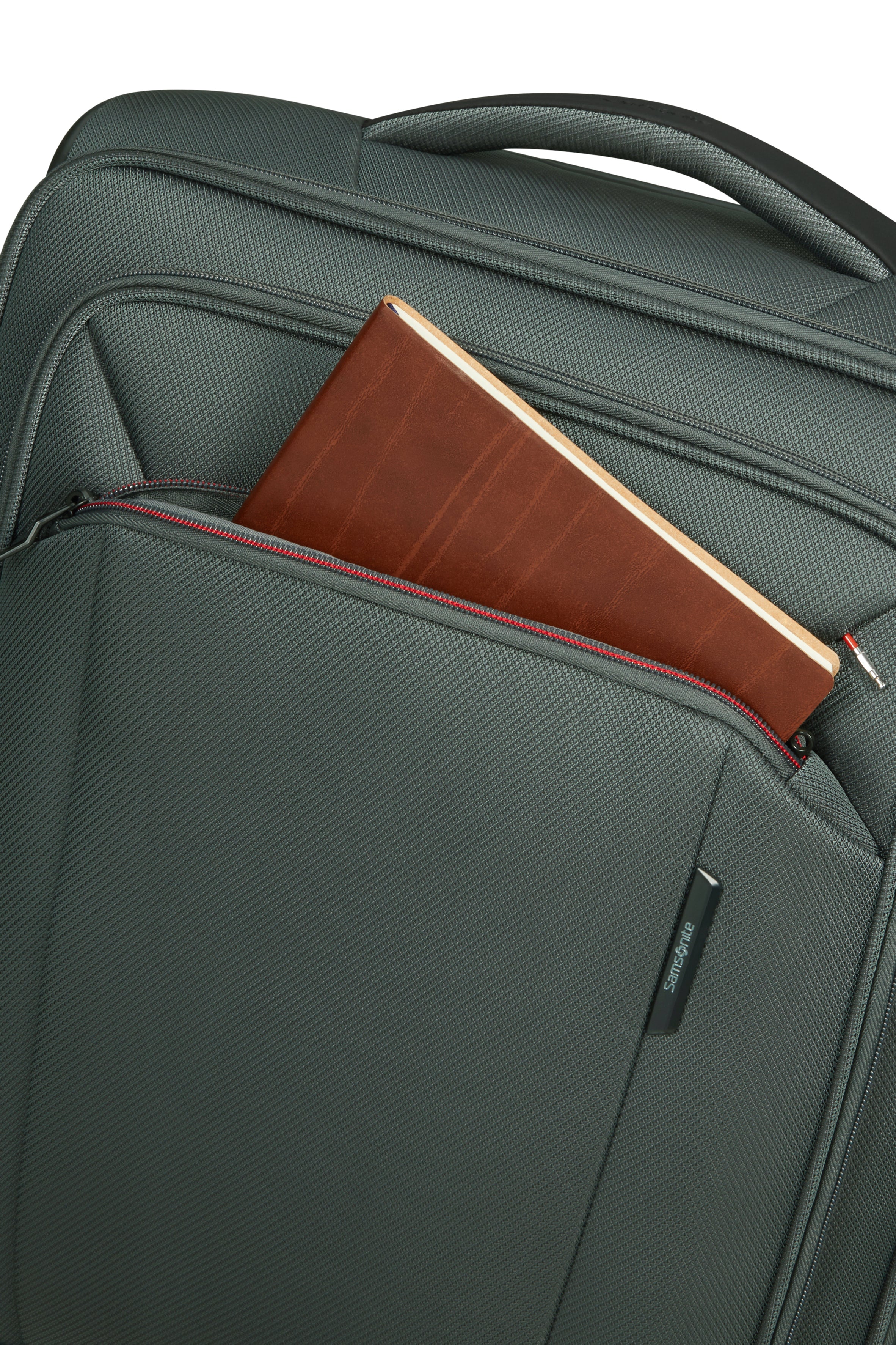 Samsonite Respark 79cm Expandable Spinner