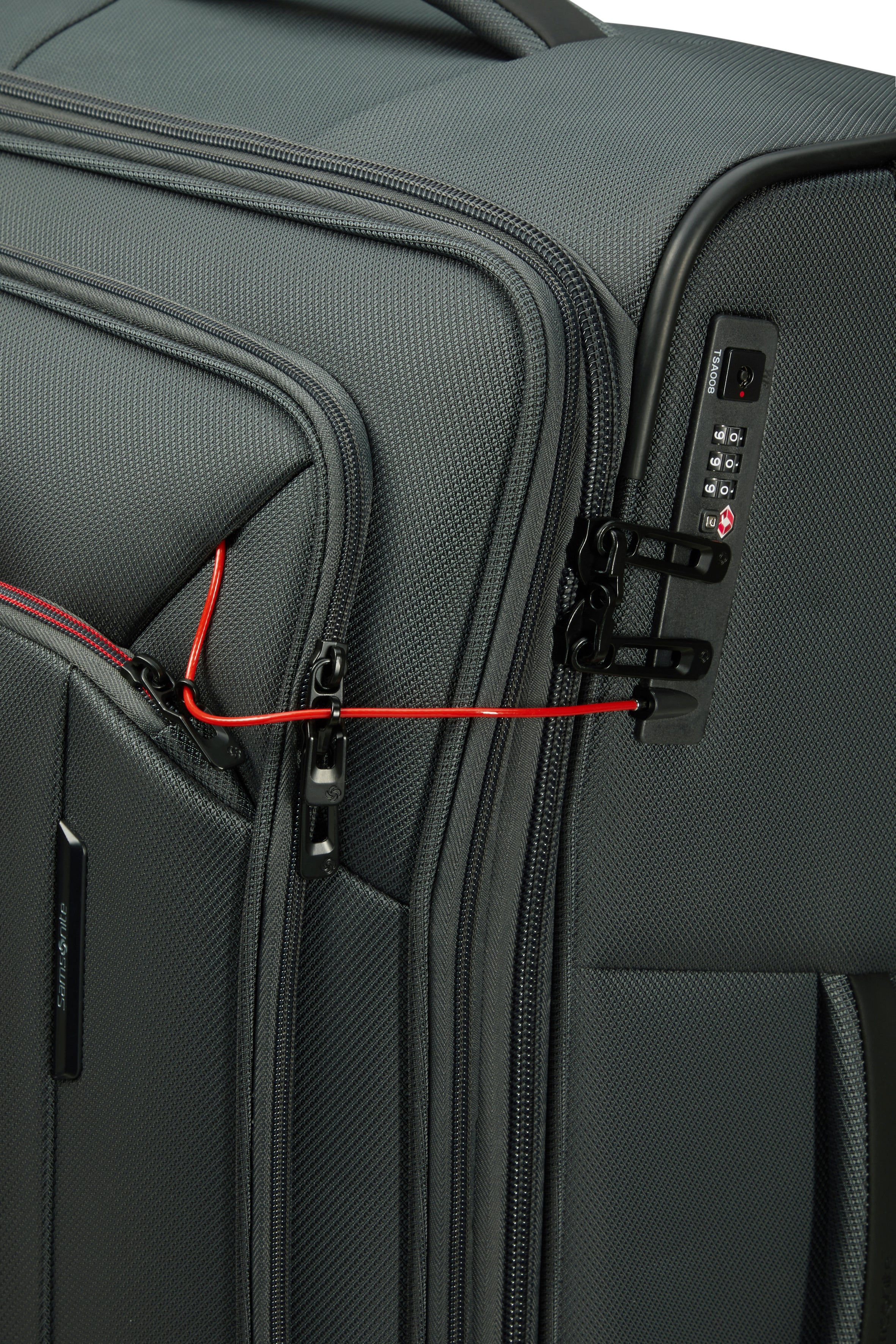 Samsonite Respark 79cm Expandable Spinner