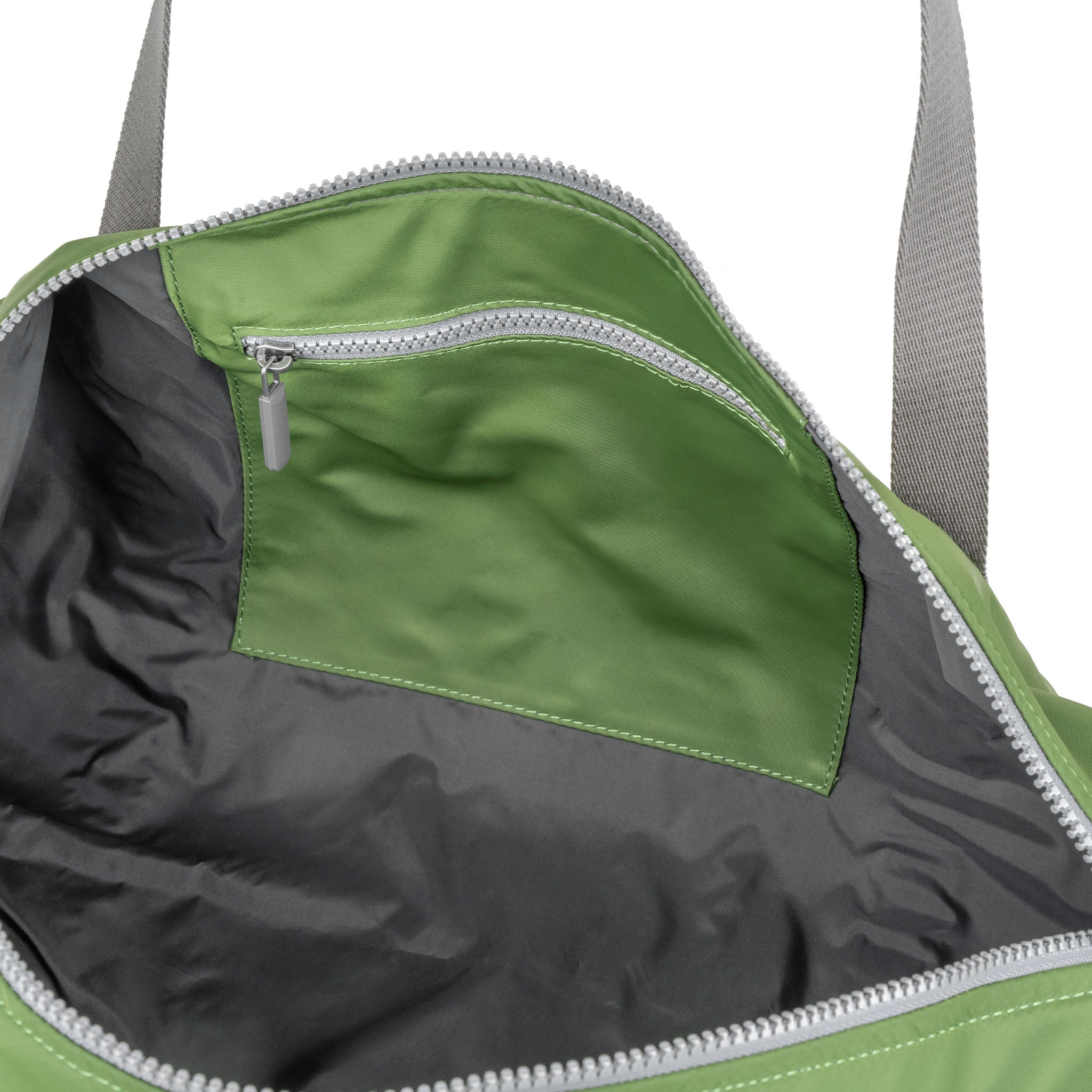 City Recycled Nylon Medium