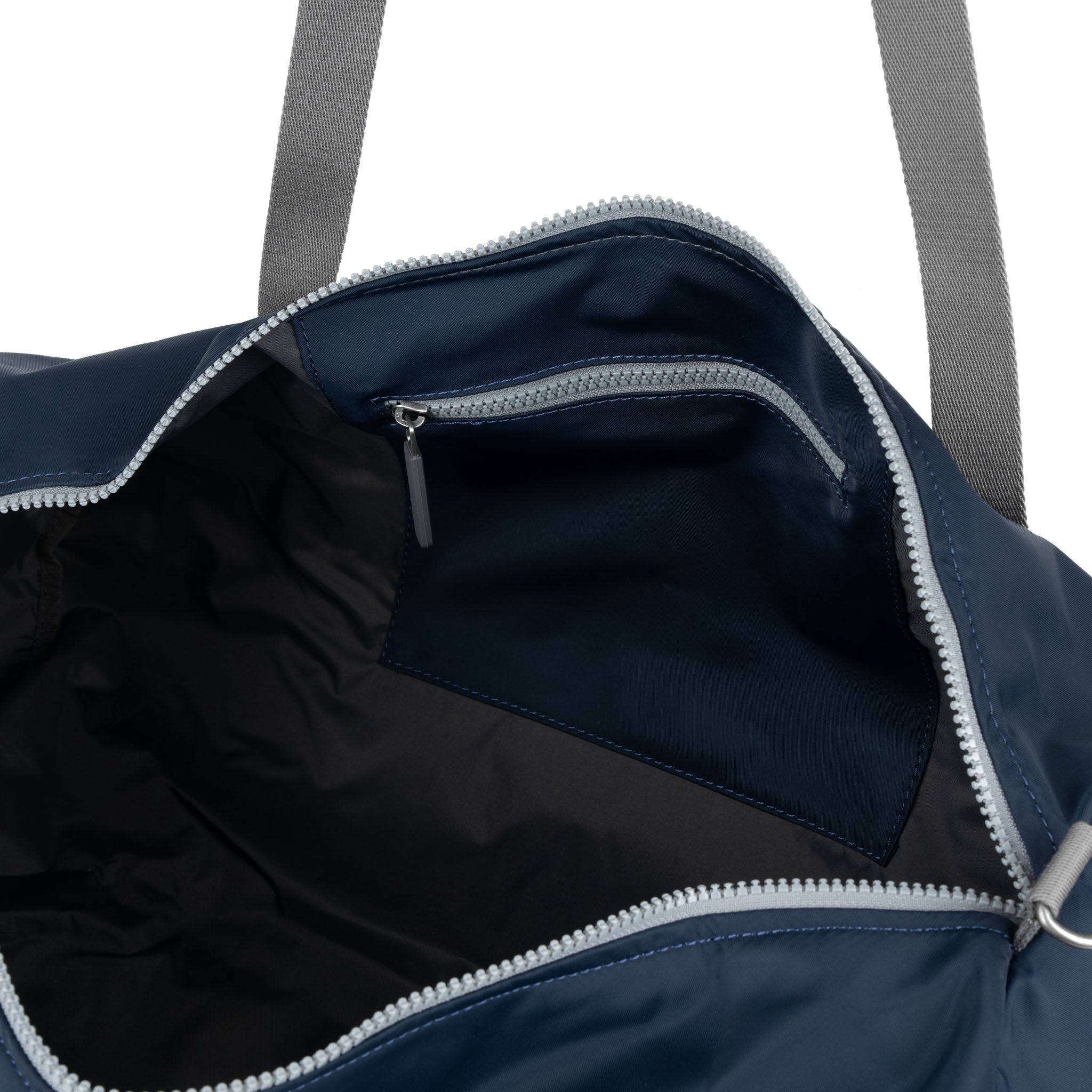 City Recycled Nylon Medium