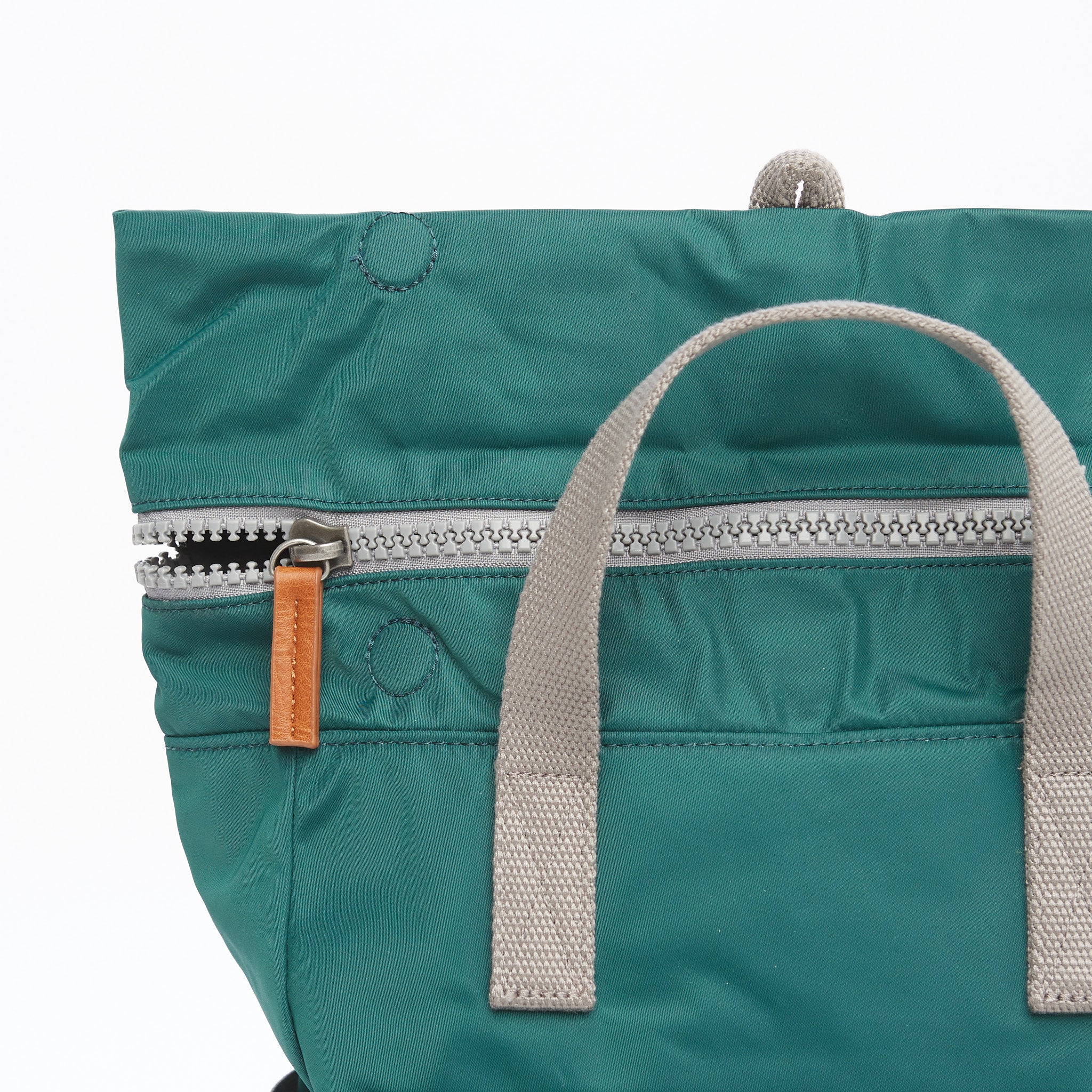 Roka Canfield B Medium Sustainable Nylon