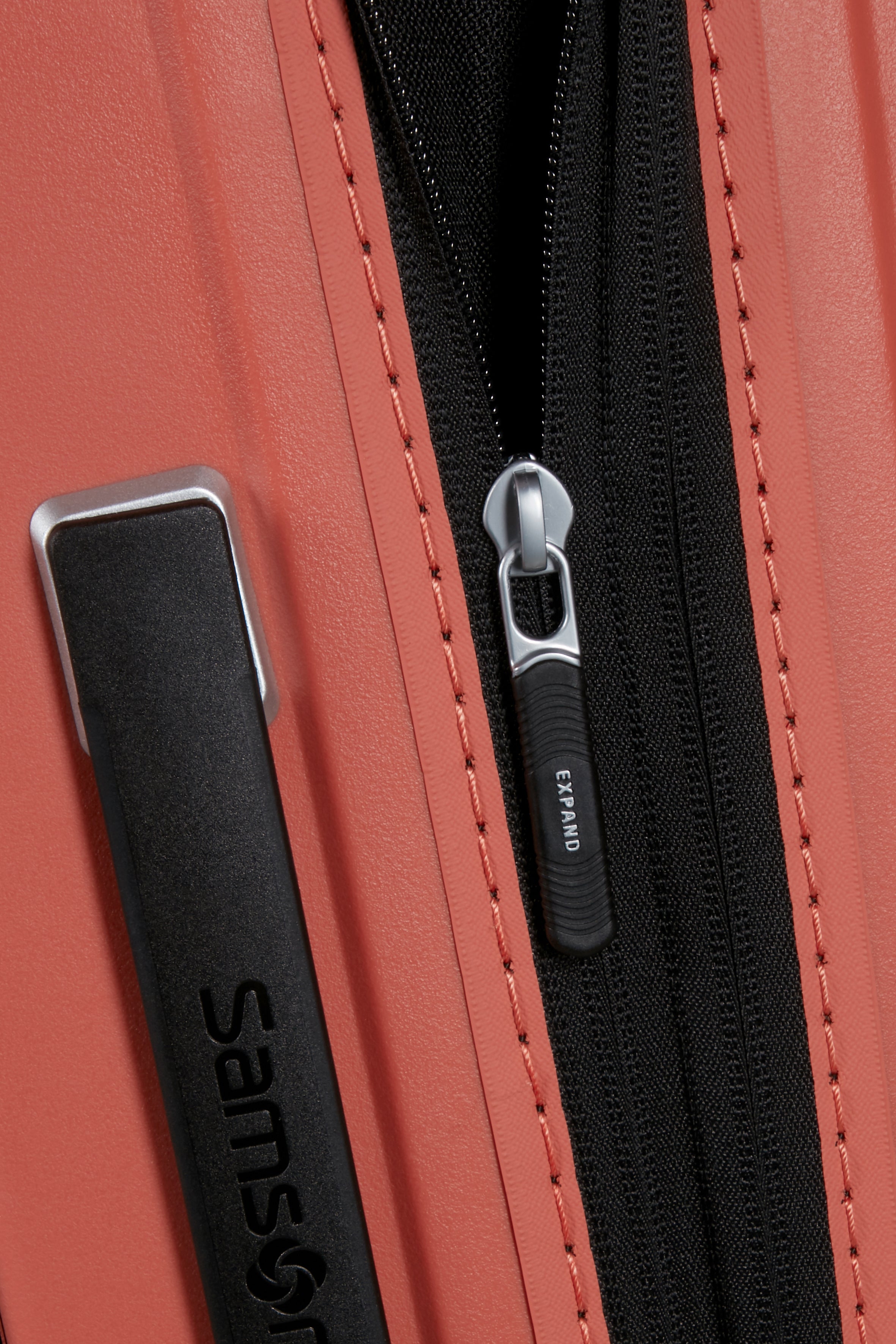 Samsonite Upscape Spinner expandable (4 wheels) 68cm