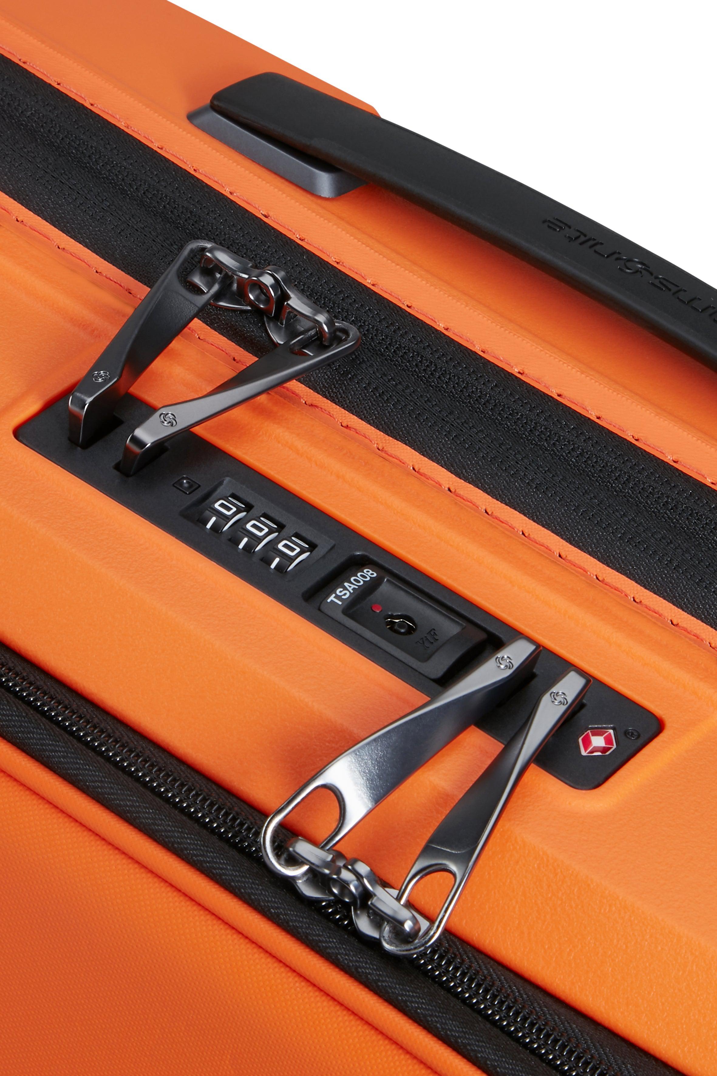Samsonite Intuo 55cm Exp Easy Access laptop pocket