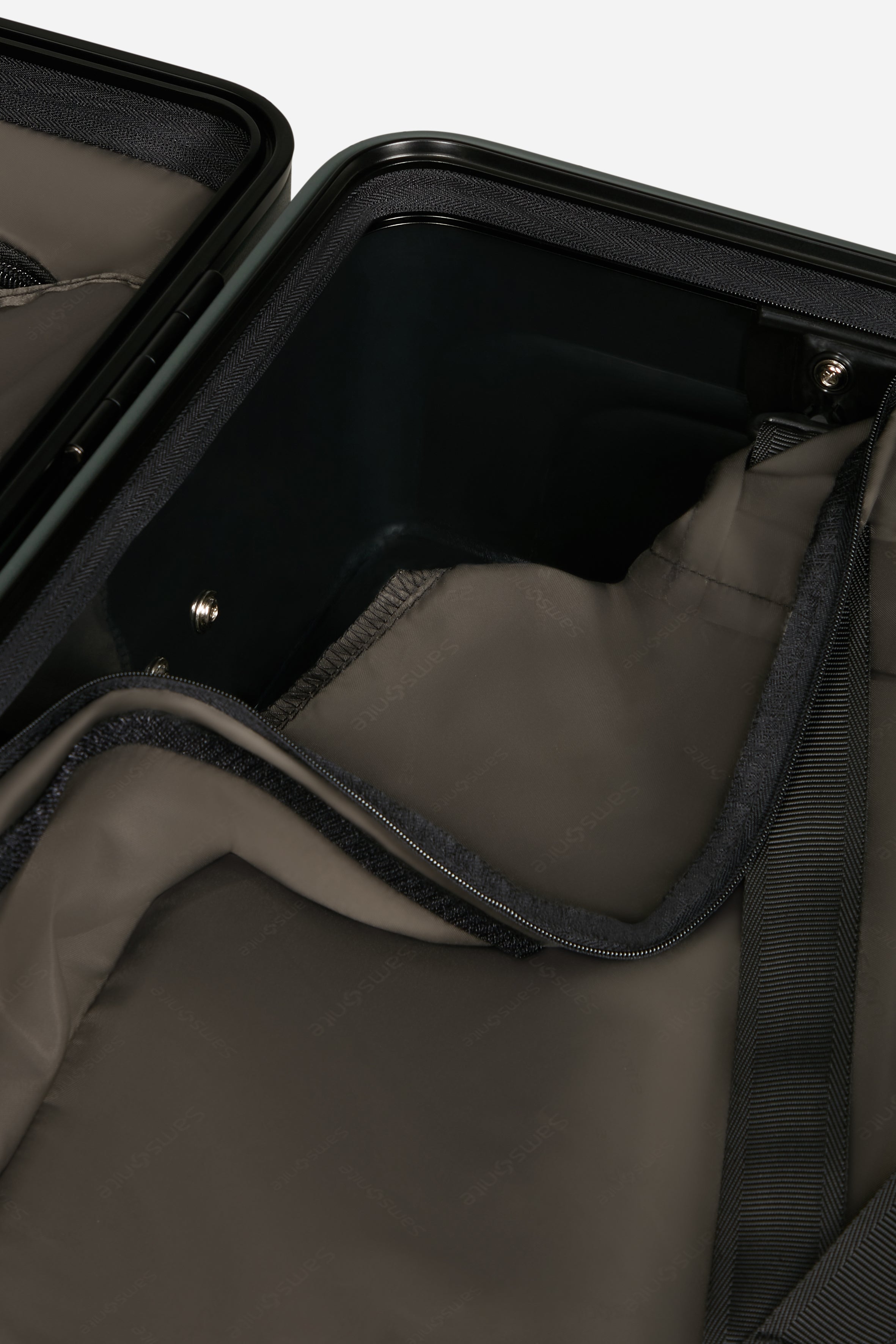 Samsonite Focus 75 cm