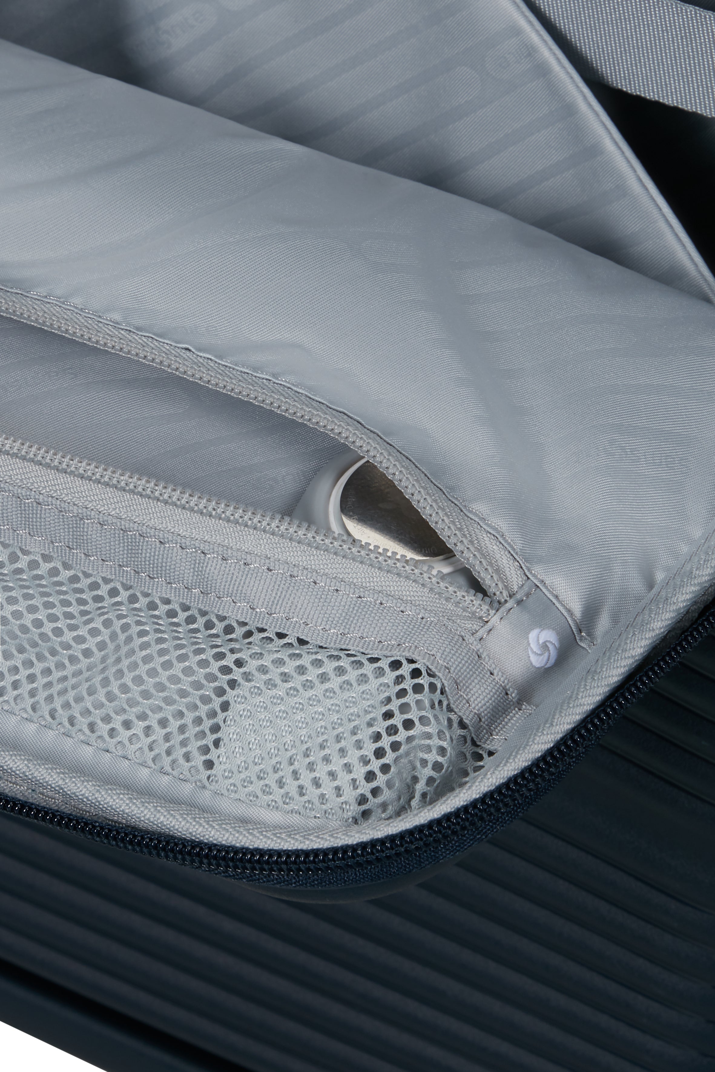 Samsonite Paralux Spinner Expandable Cabin 55cm