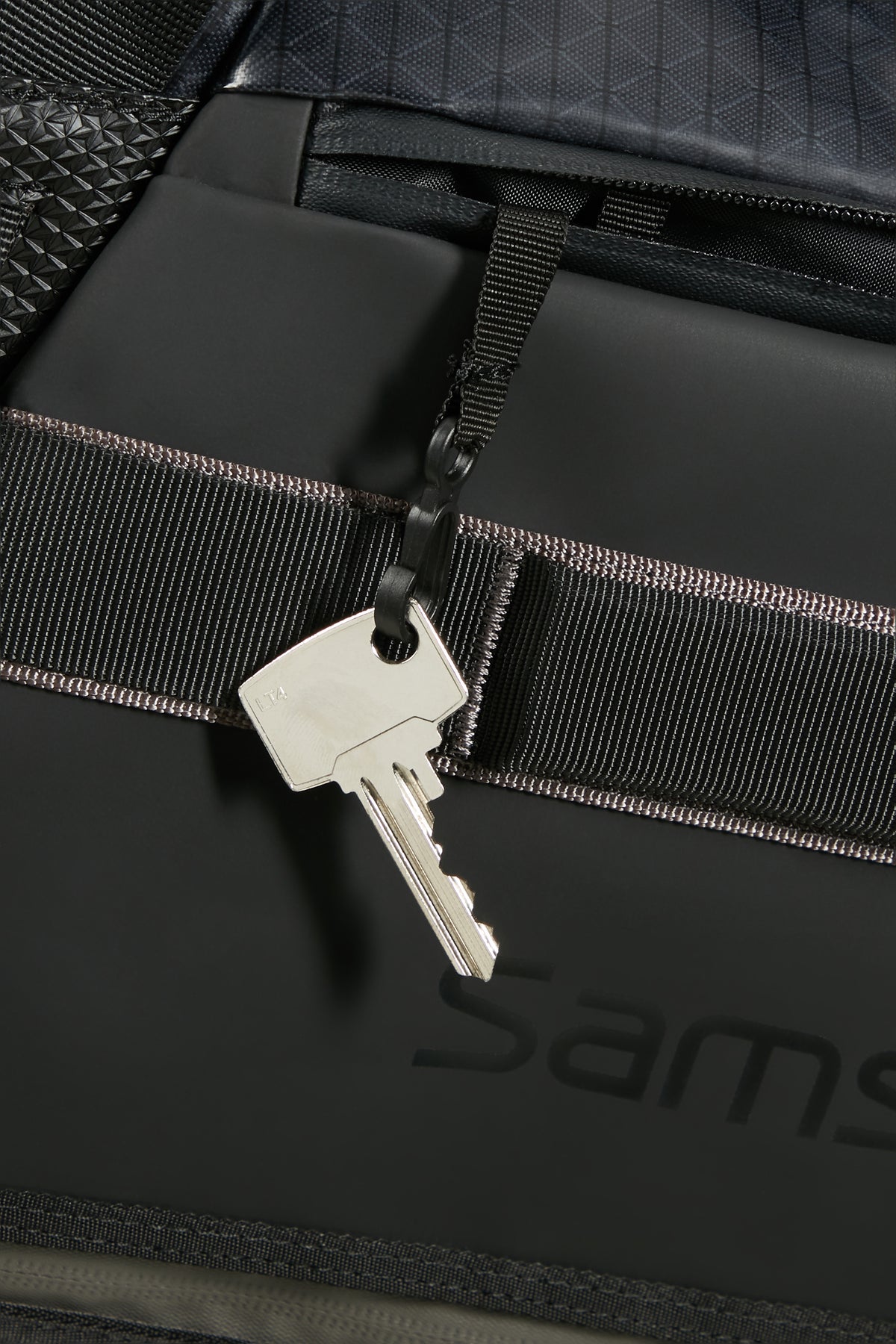 Samsonite Outtrax Duffle Bag M