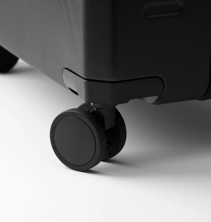 D_b_ Ramverk Carry-on 55cm Cabin Spinner