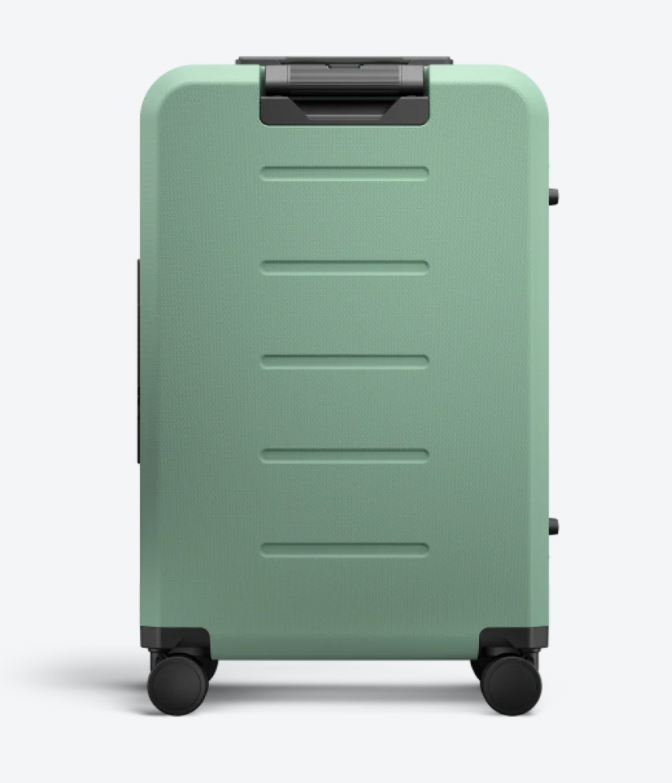 D_b_ Ramverk Check-in 4 Wheel Luggage Medium - 67cm