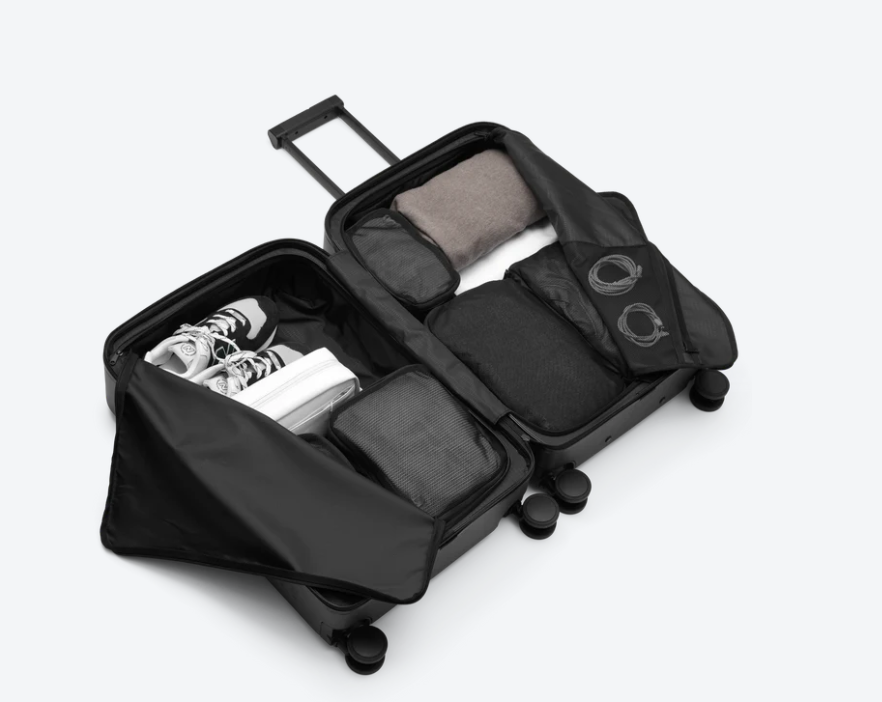D_b_ Ramverk Check-in 4 Wheel Luggage Medium - 67cm