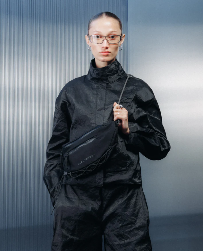 D_b Roamer Pro Sling Bag 6L