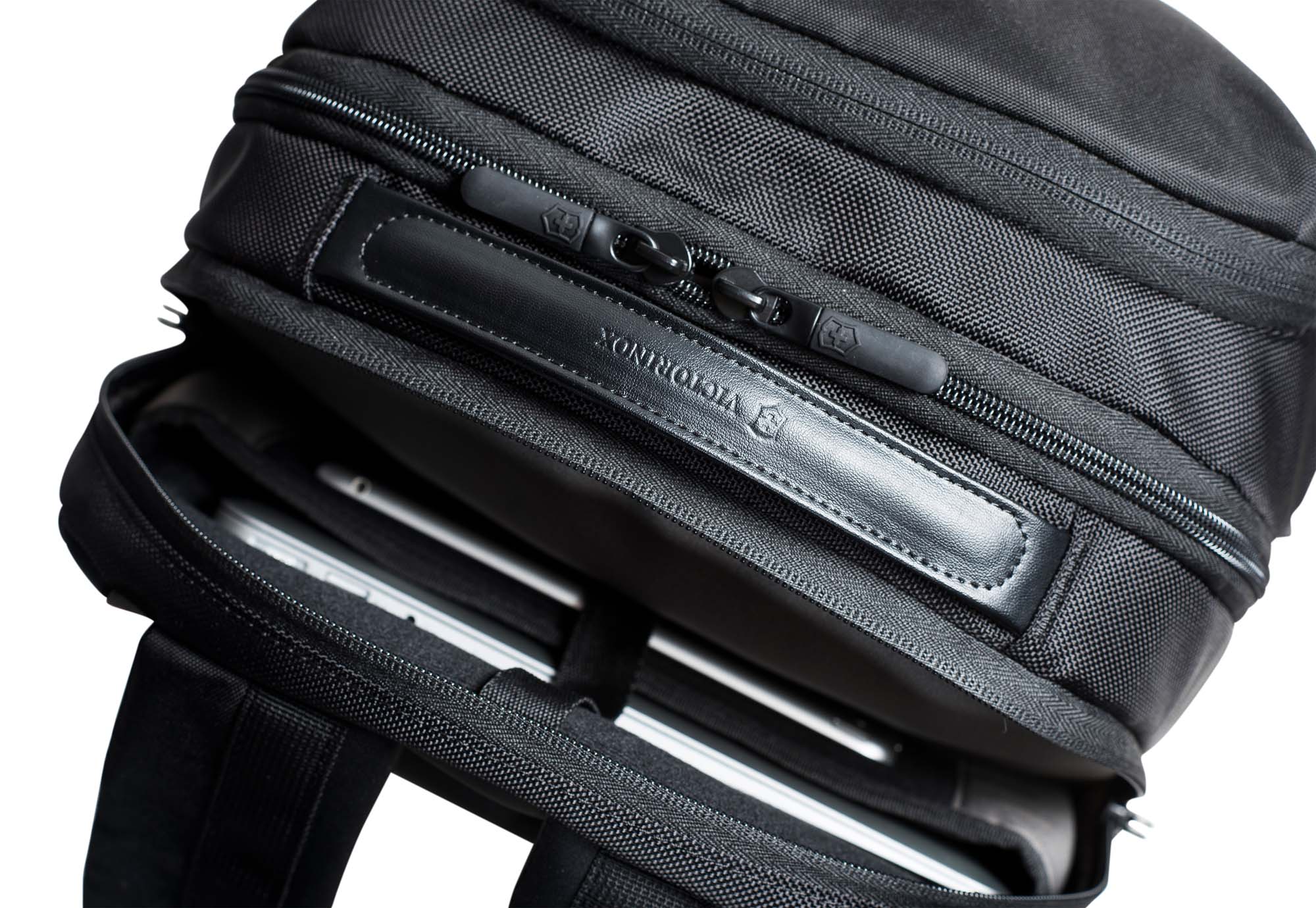 Victorinox Altmont Professional Deluxe Travel Laptop Backpack