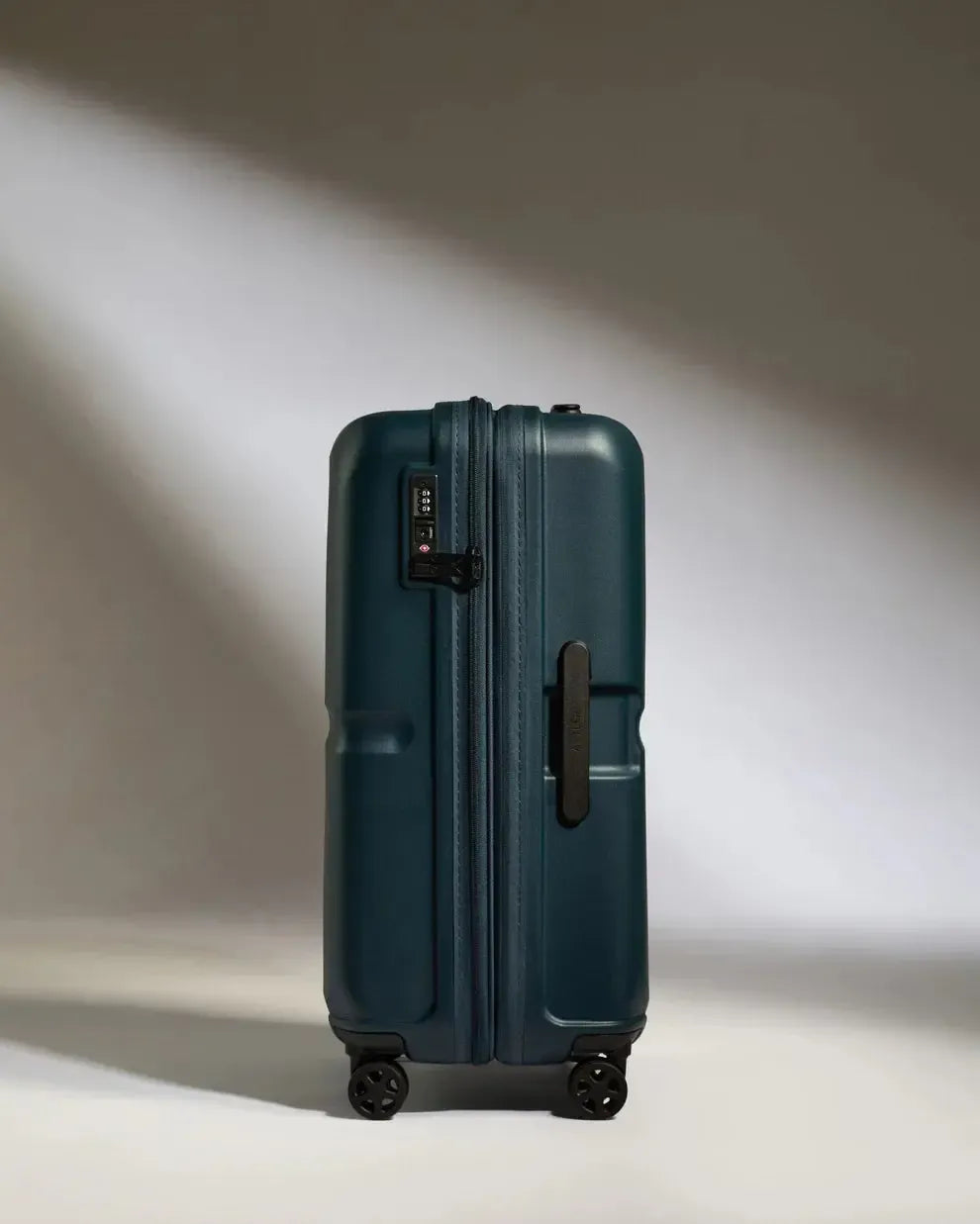 Antler Single Stripe Medium Suitcase - 68cm