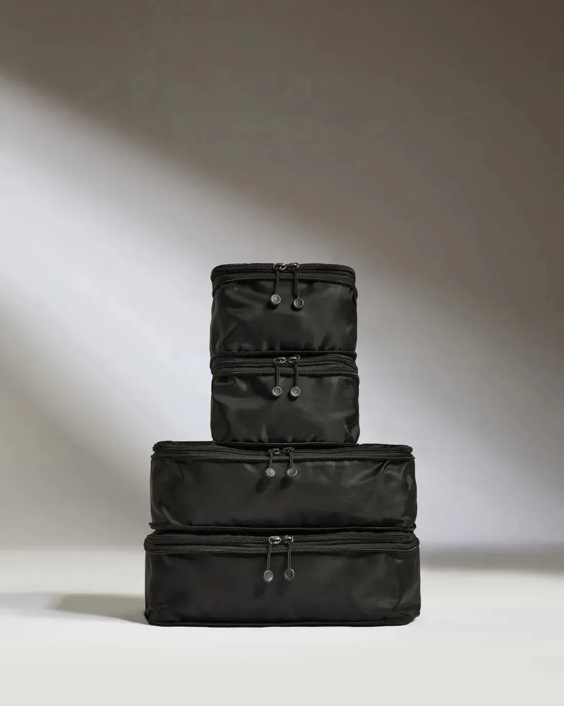 Antler Packing Cubes in Black - Set of 4
