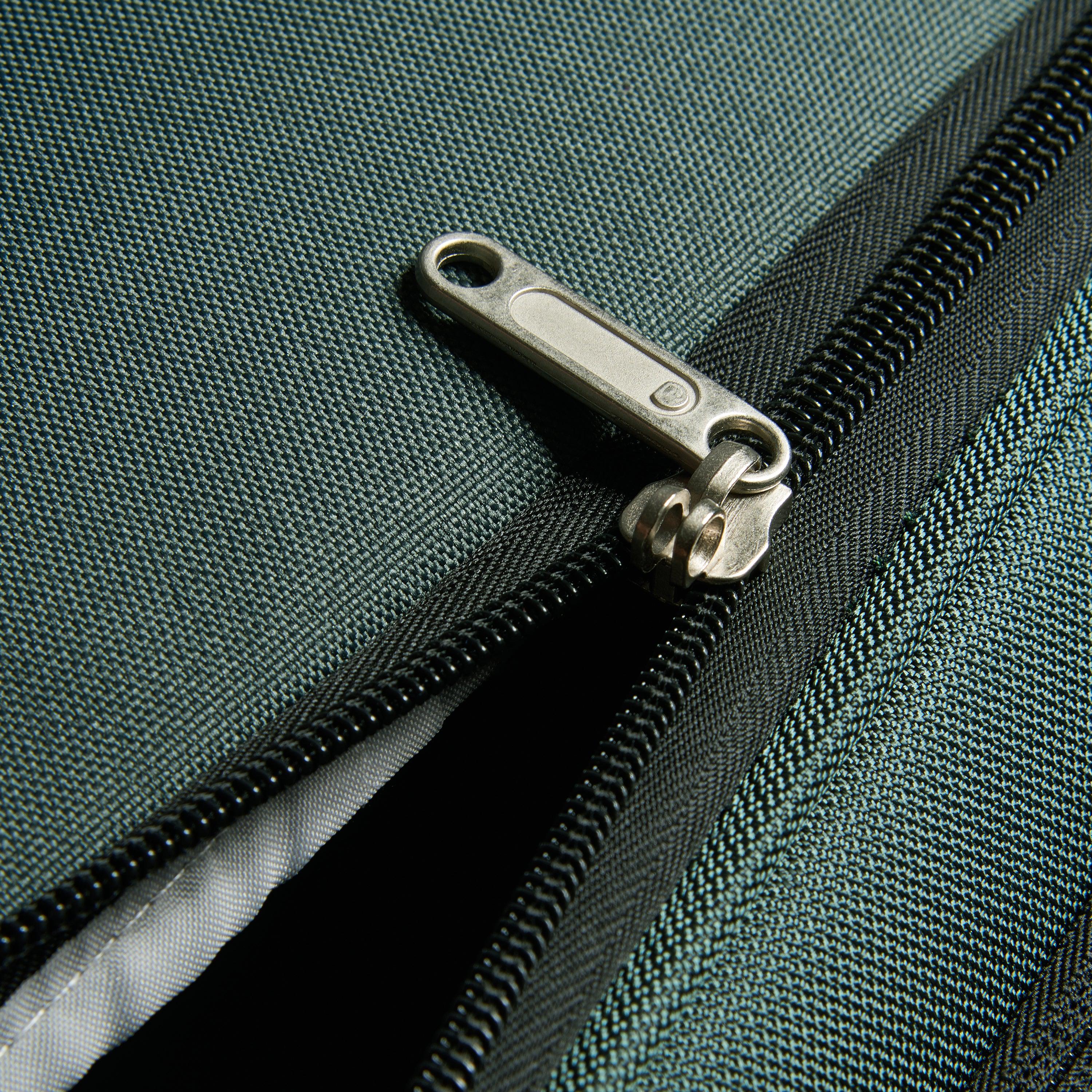 Delsey Pin Up 6 Spinner Cabin 55cm