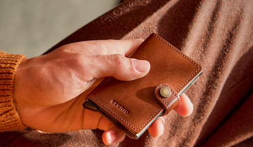 Valentine Gift Ideas for the Frequent Traveller Who Has Everything