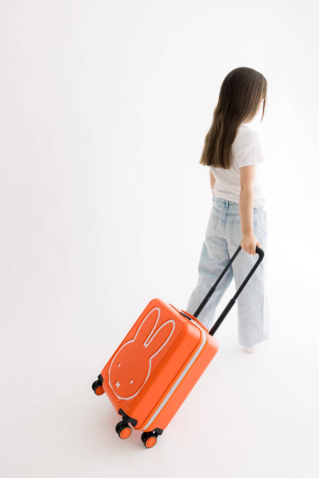 Miffy Childrens Cabin 4w Trolley Case