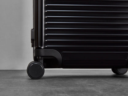 Rock Axel Large Suitcase