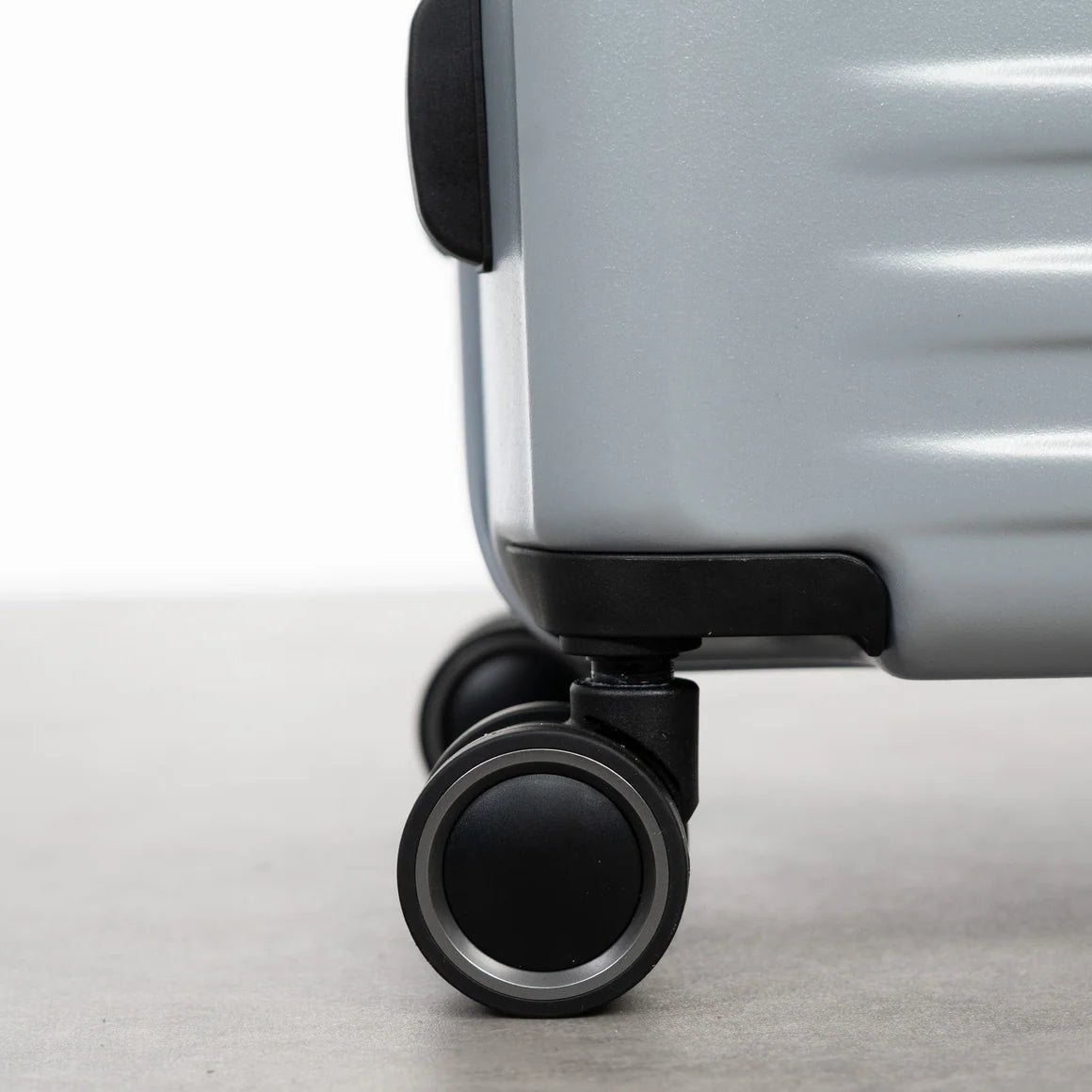 Rock Legacy Small Suitcase