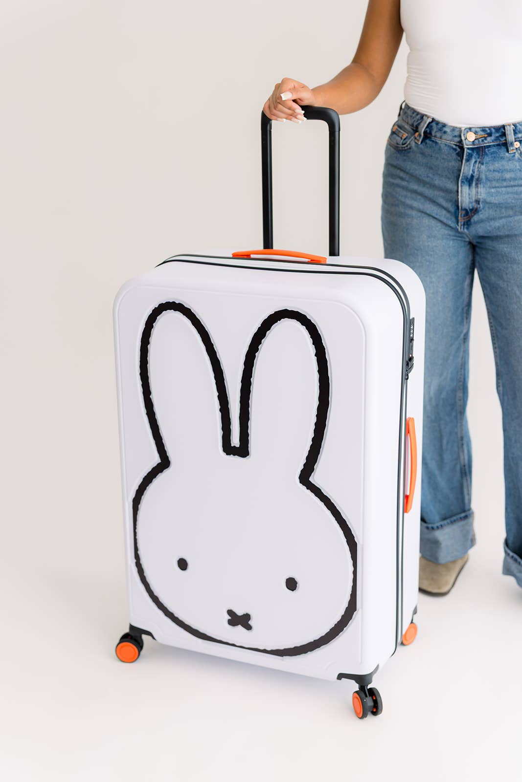 Miffy Large 4w Trolley Case