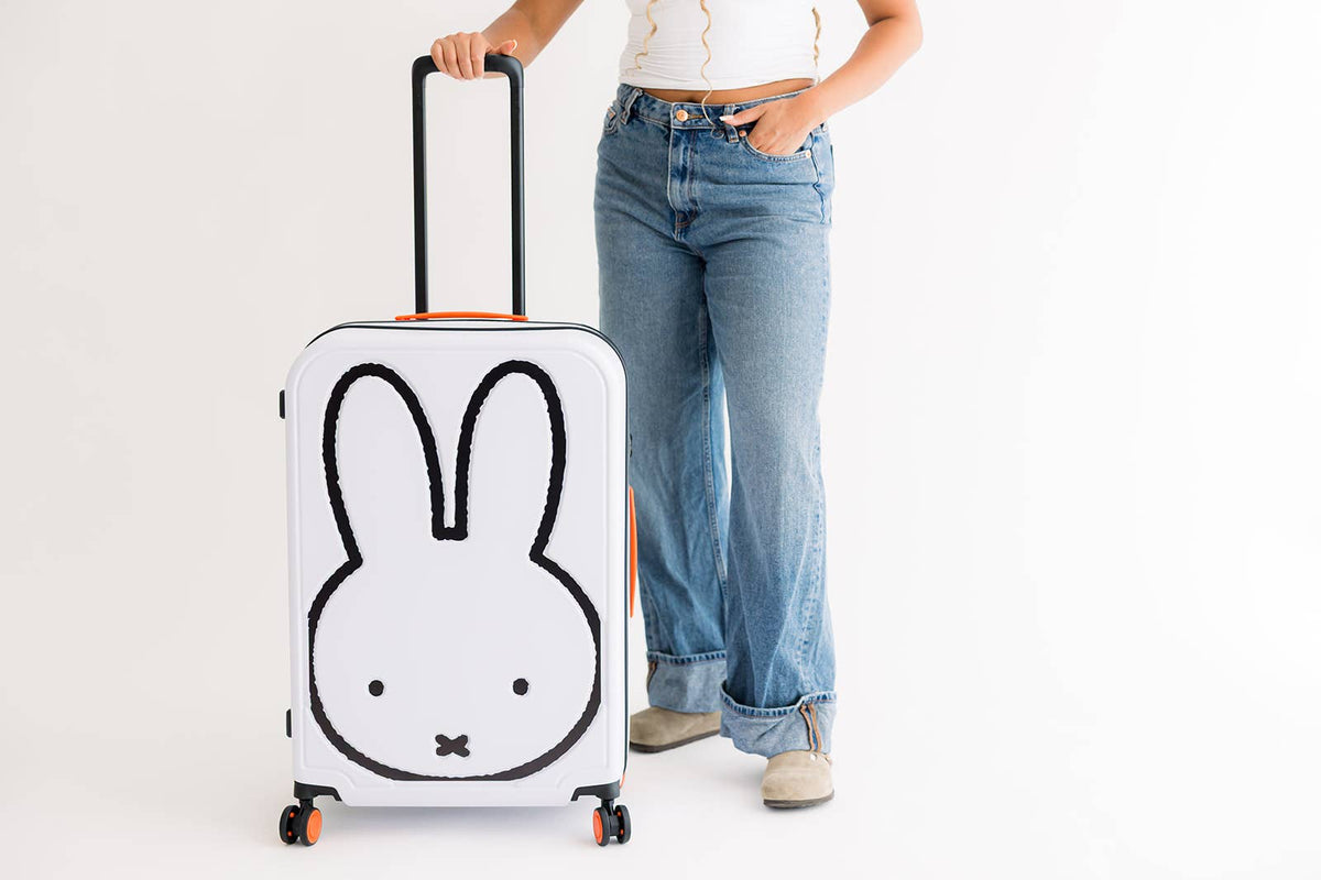 Miffy Medium 4w Trolley case