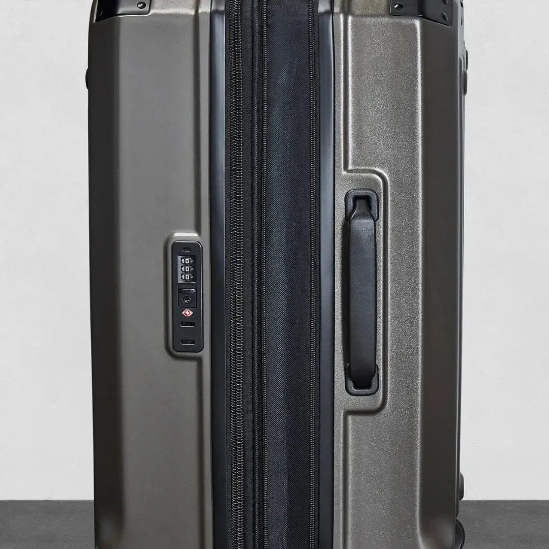 Rock Alpine Large Suitcase
