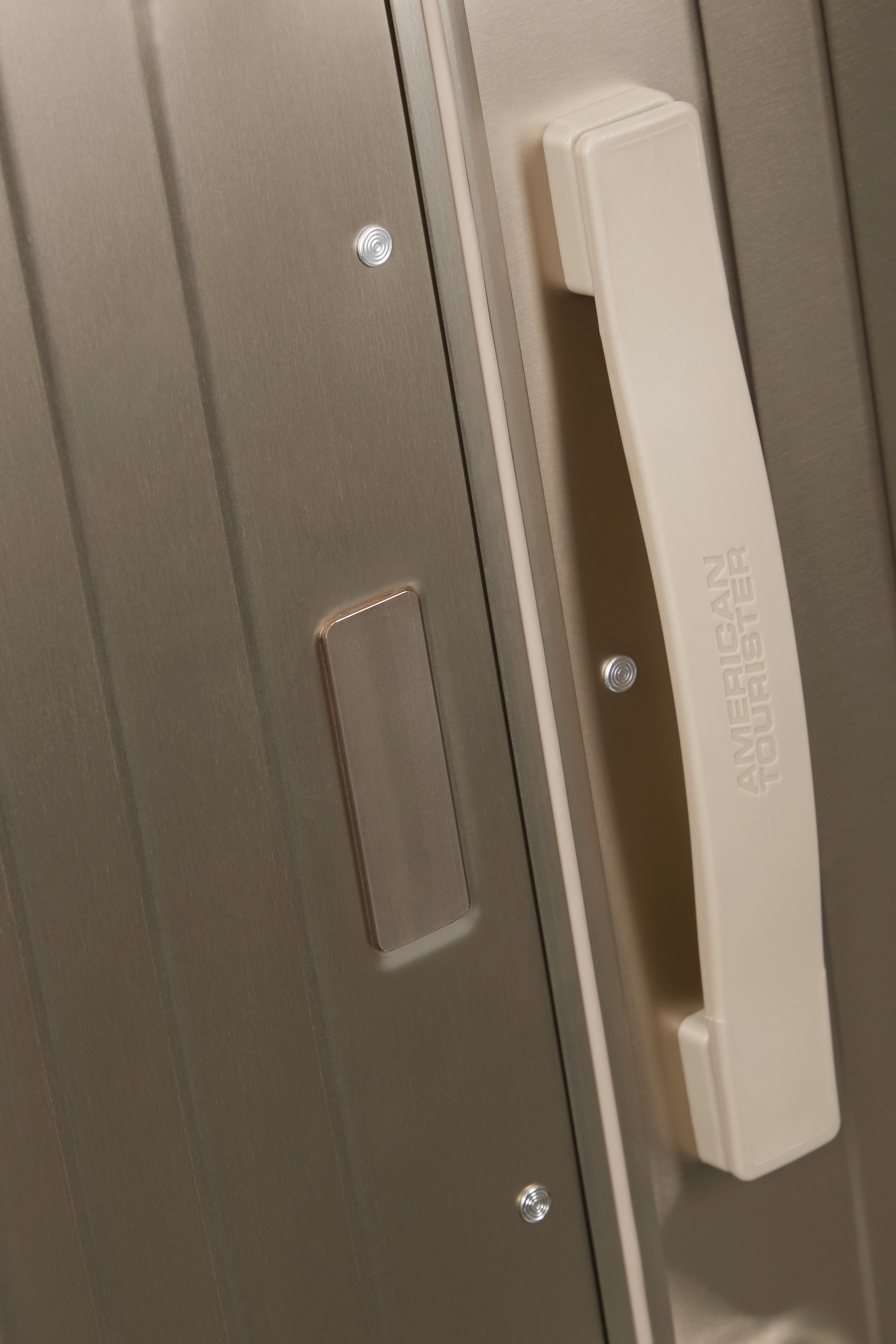 American Tourister Soundbox Alu 55cm