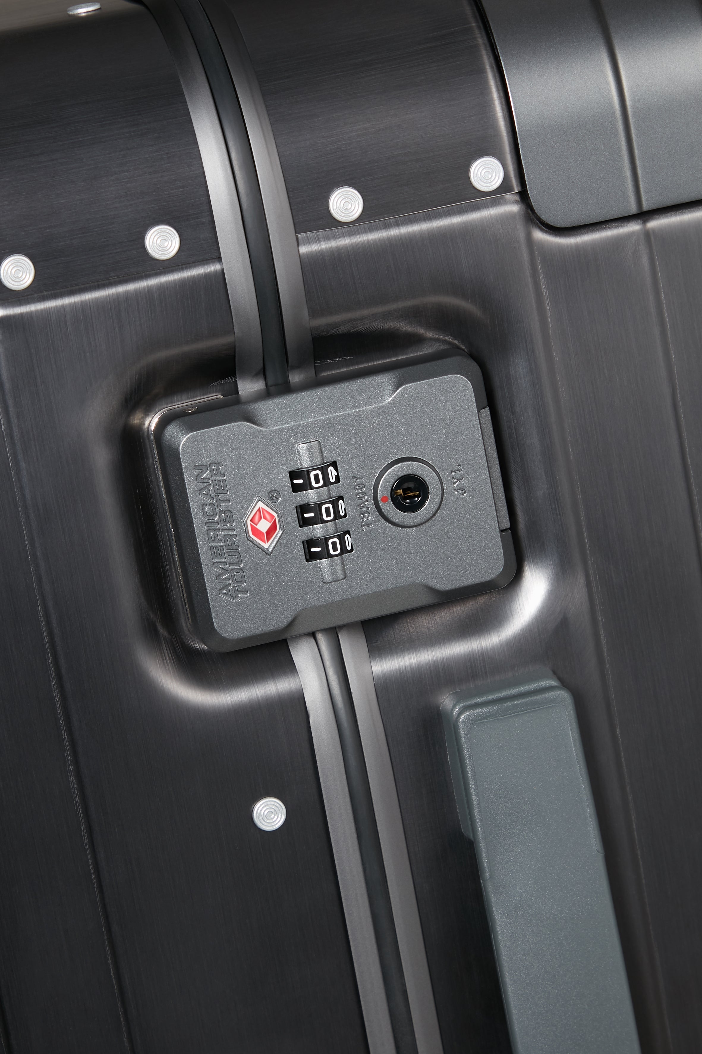 American Tourister Soundbox Alu 55cm