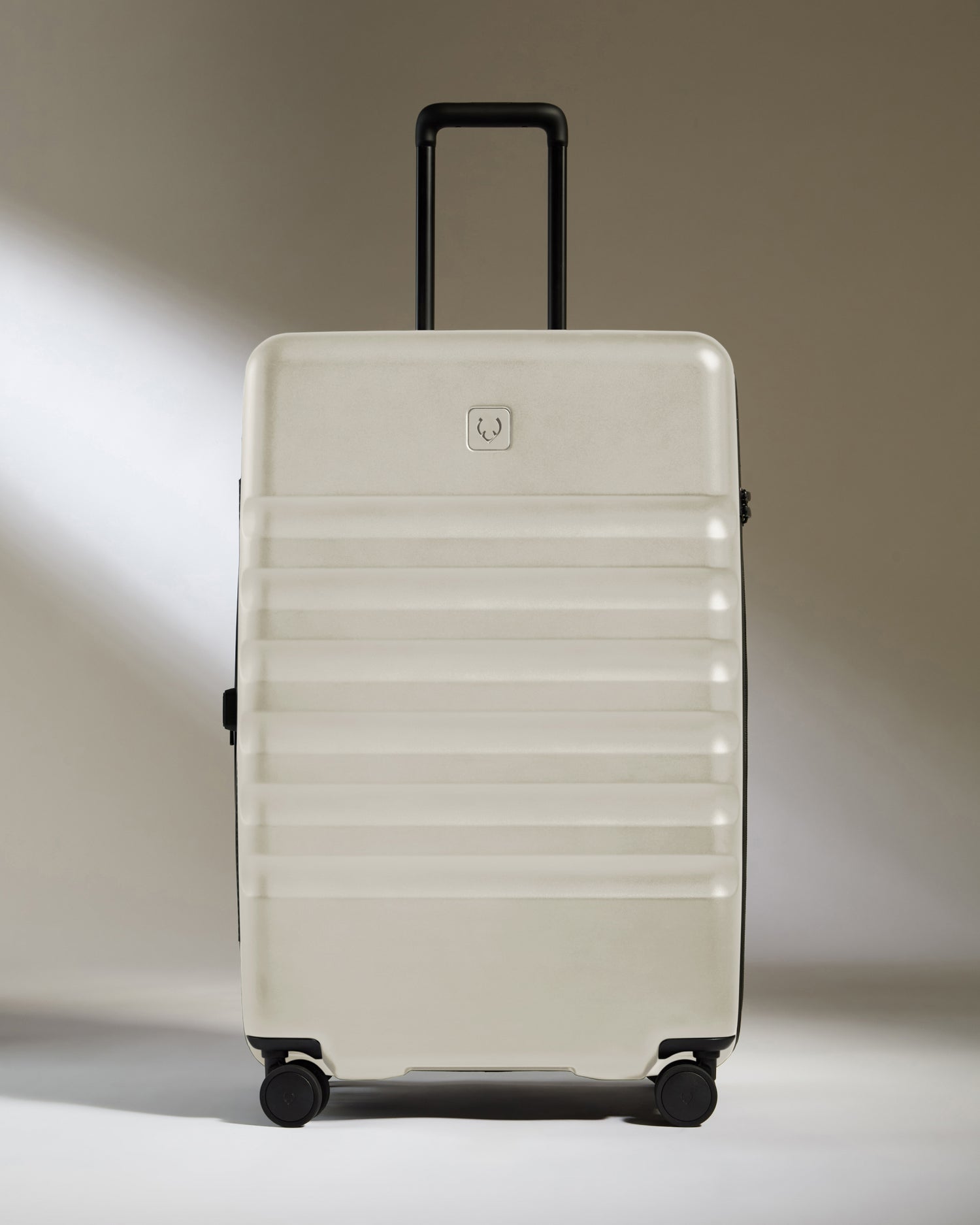 Antler Icon Stripe Large Suitcase -78 cm