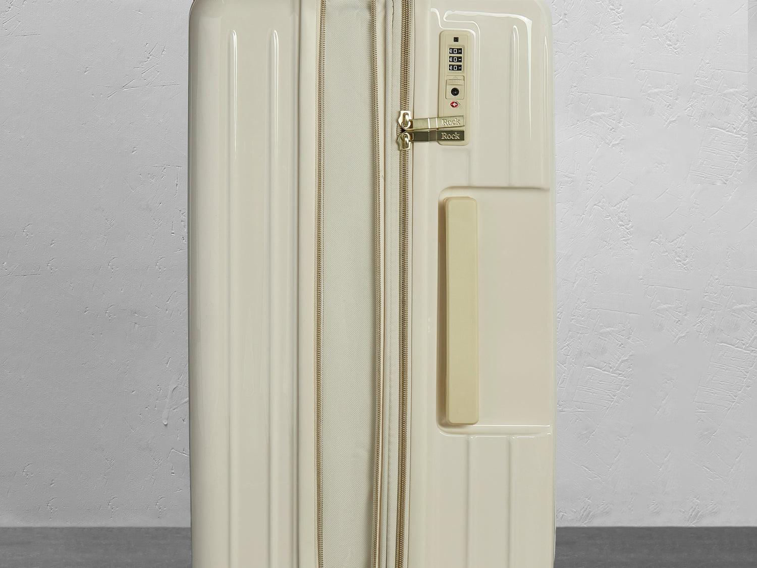 Rock Primrose Medium Suitcase