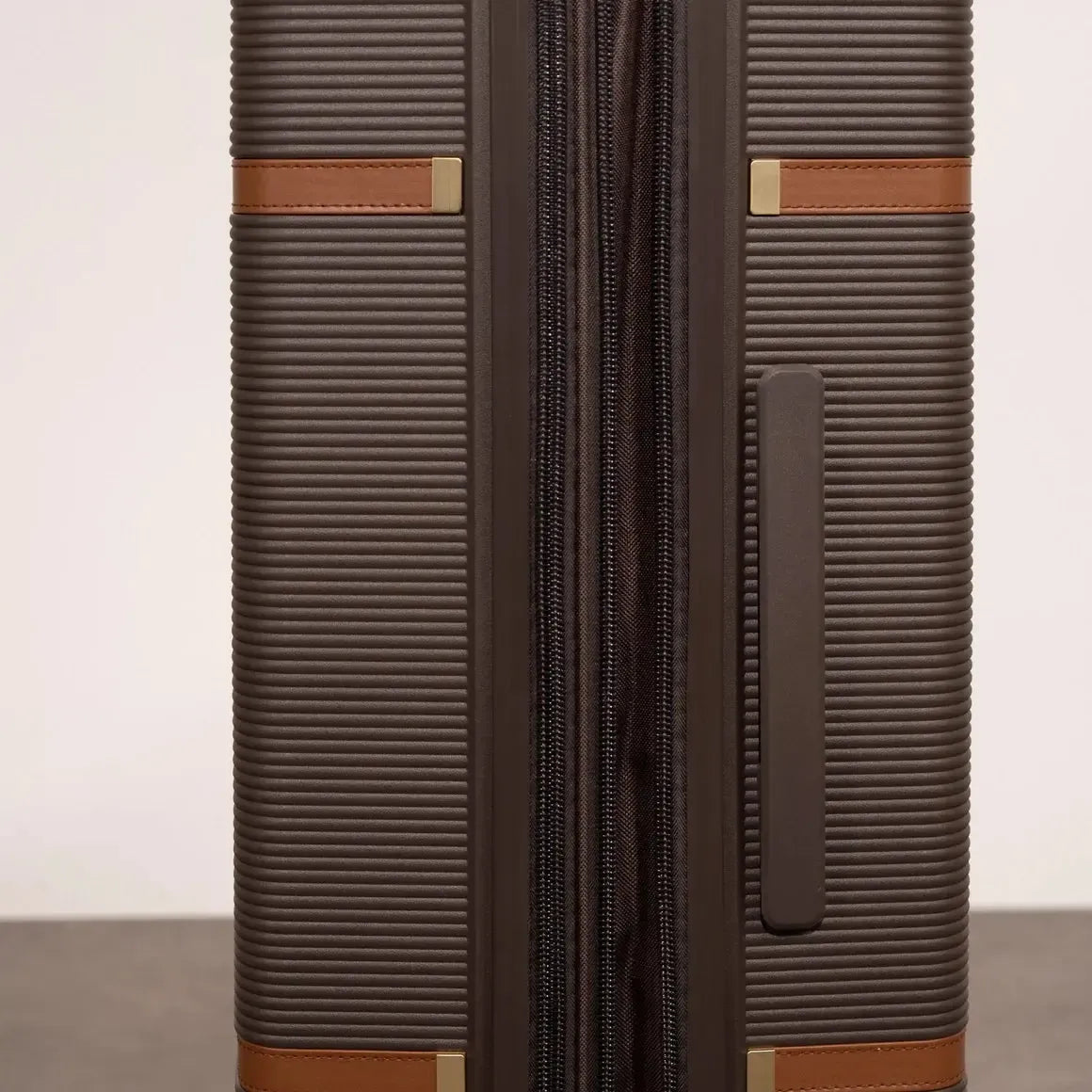 Rock Medina Large Suitcase
