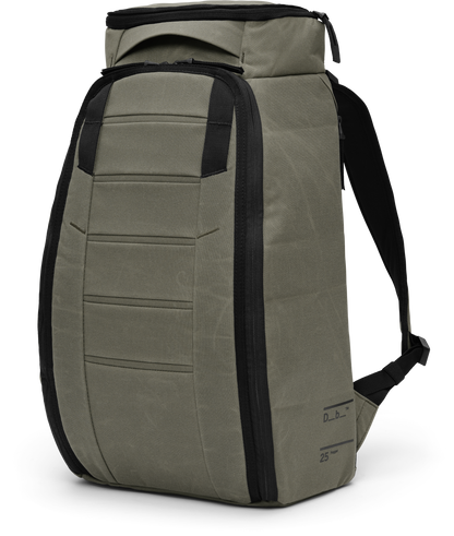 D_b_  Hugger Backpack 25L