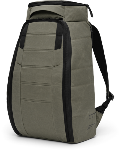 D_b_  Hugger Backpack 30L