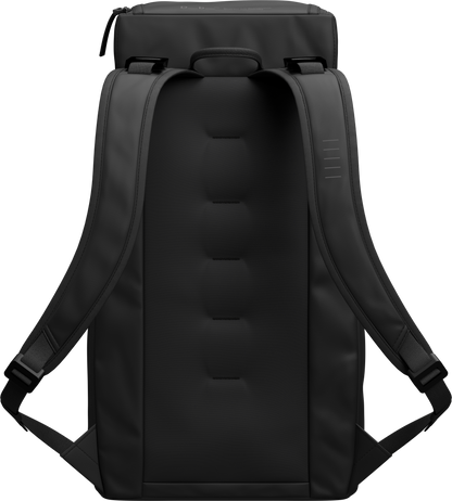 D_b_  Hugger Backpack 25L