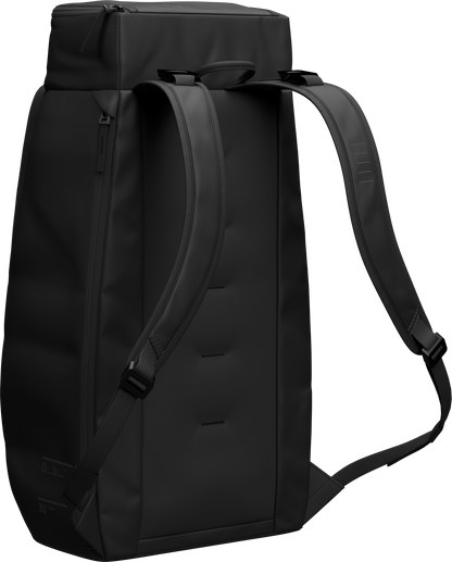 D_b_  Hugger Backpack 30L