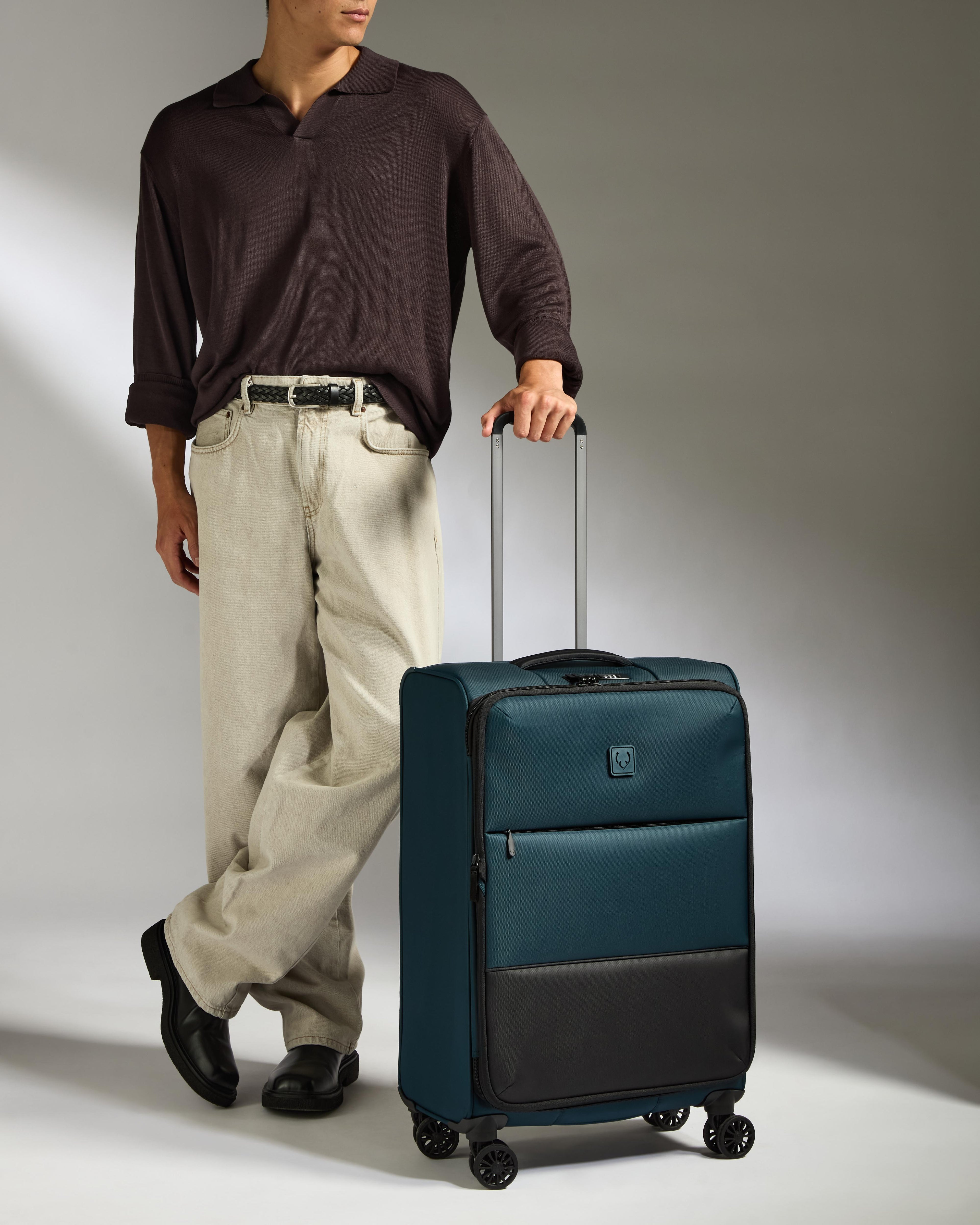 Antler Lightest Medium Suitcase - Soft Stripe 2.0