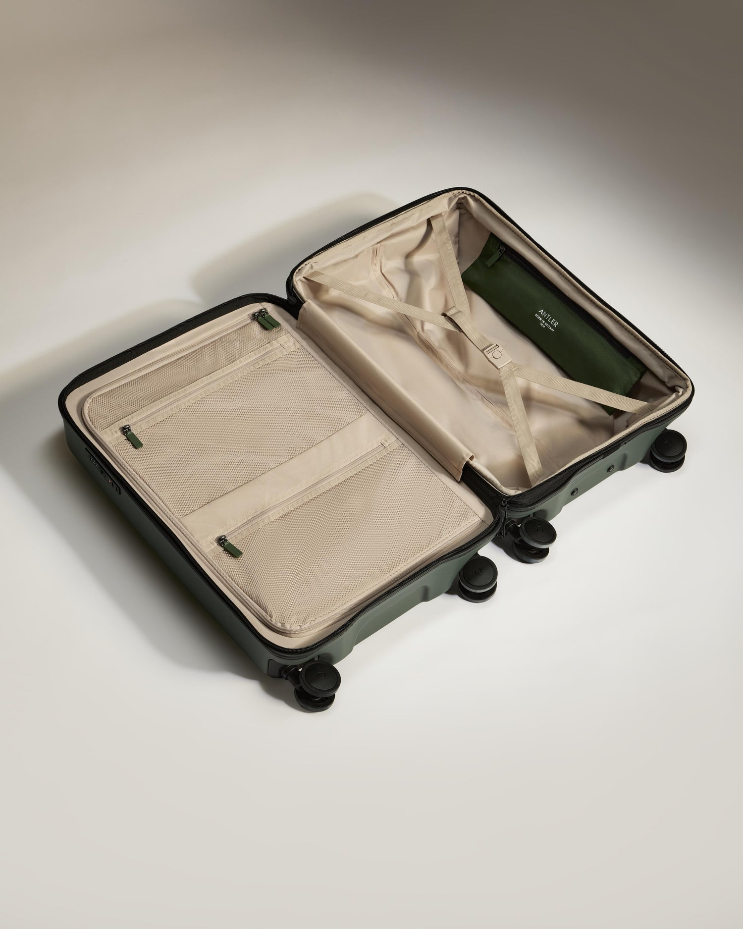 Antler Icon Stripe Medium Suitcase - 66 cm